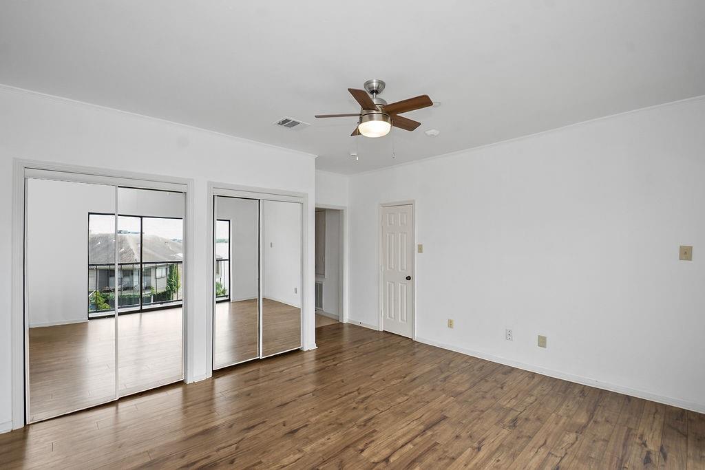 401 Lakeside Lane # 311