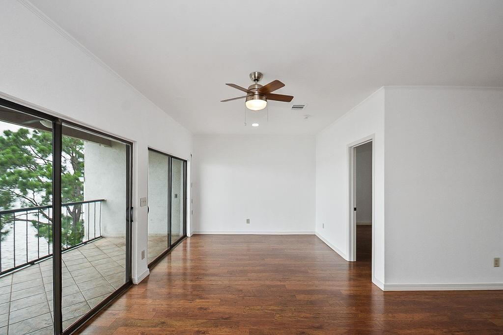 401 Lakeside Lane # 311