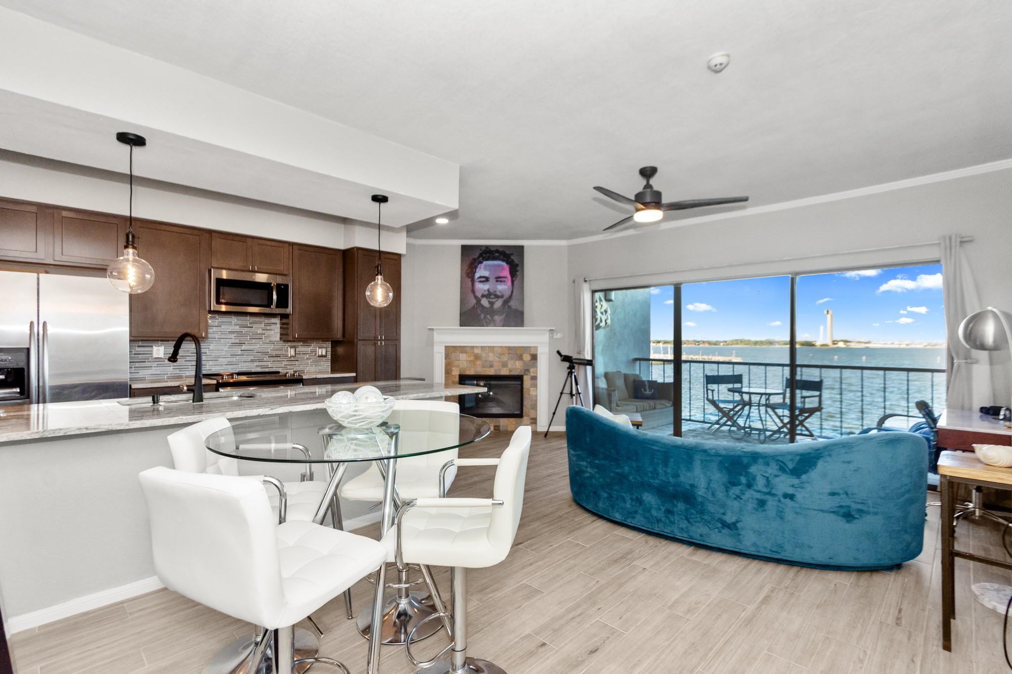 351 Lakeside Lane # 204