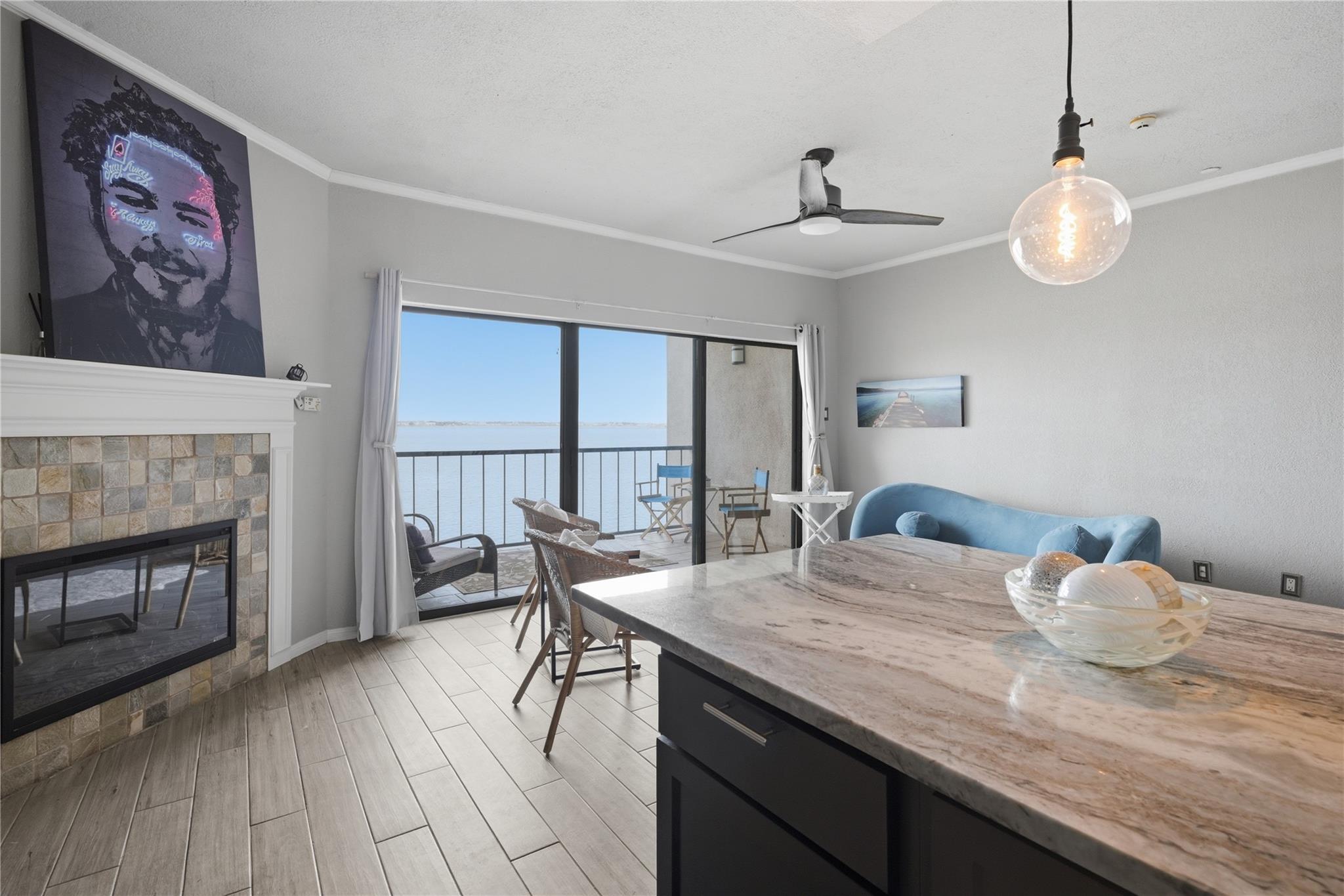 351 Lakeside Lane # 204