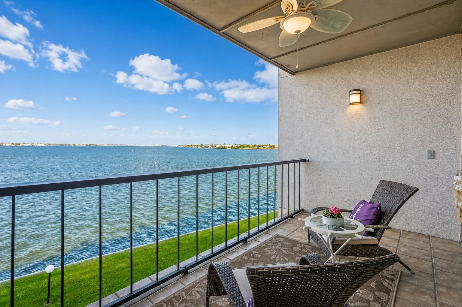 351 Lakeside Lane # 204