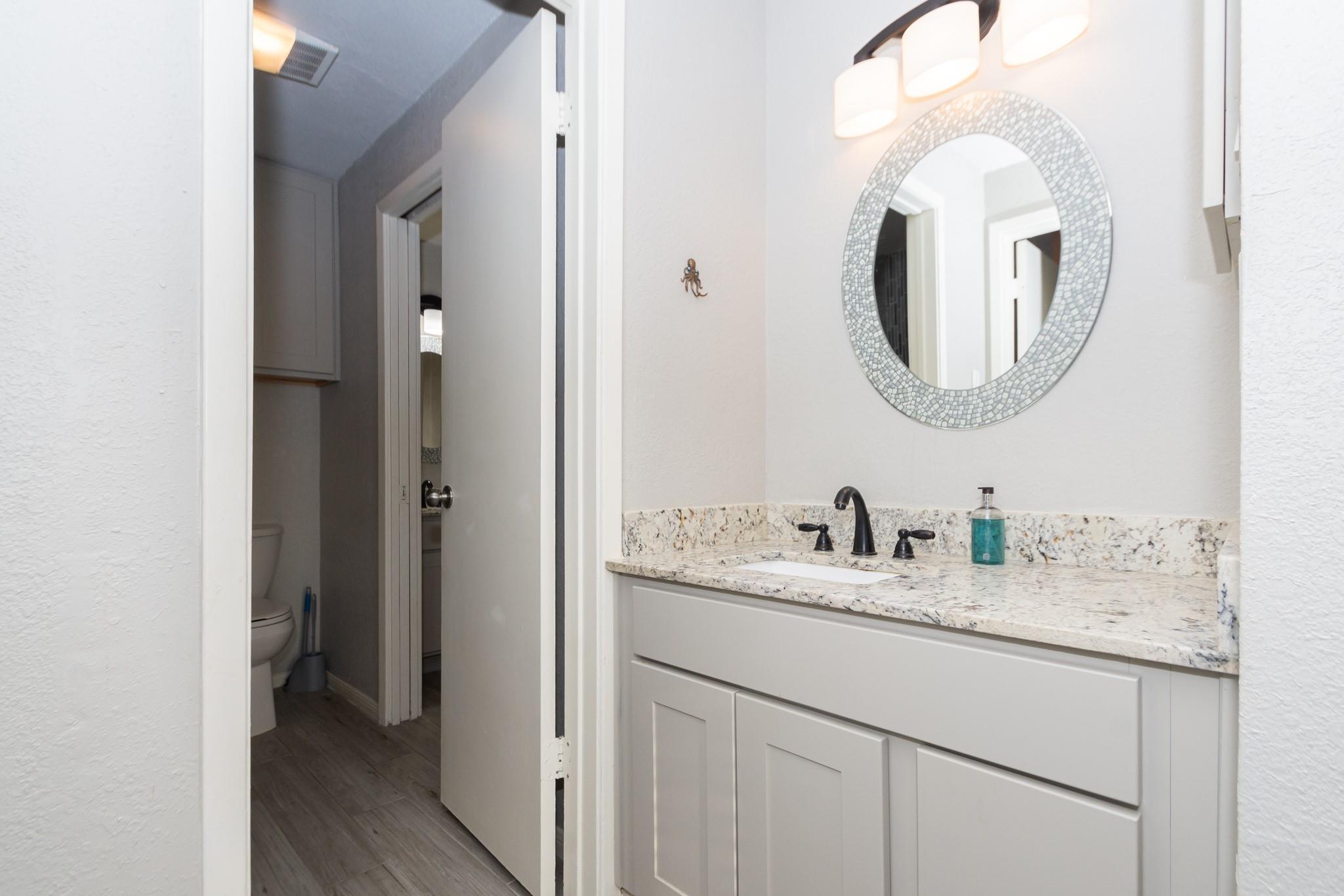 351 Lakeside Lane # 204