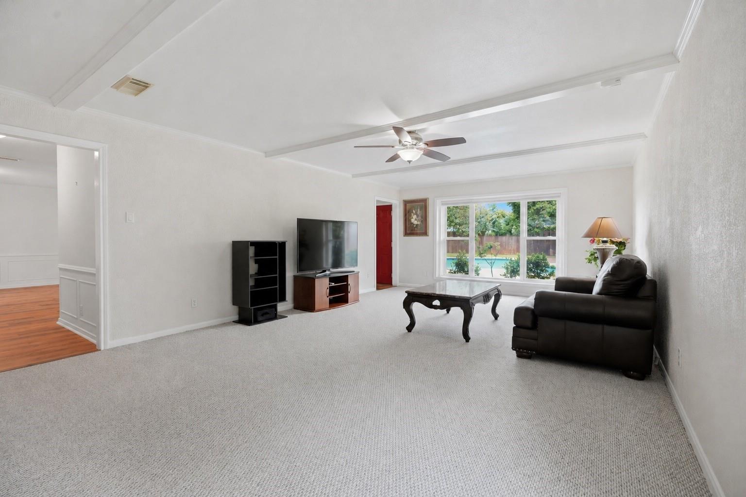 15319 Seahorse Drive