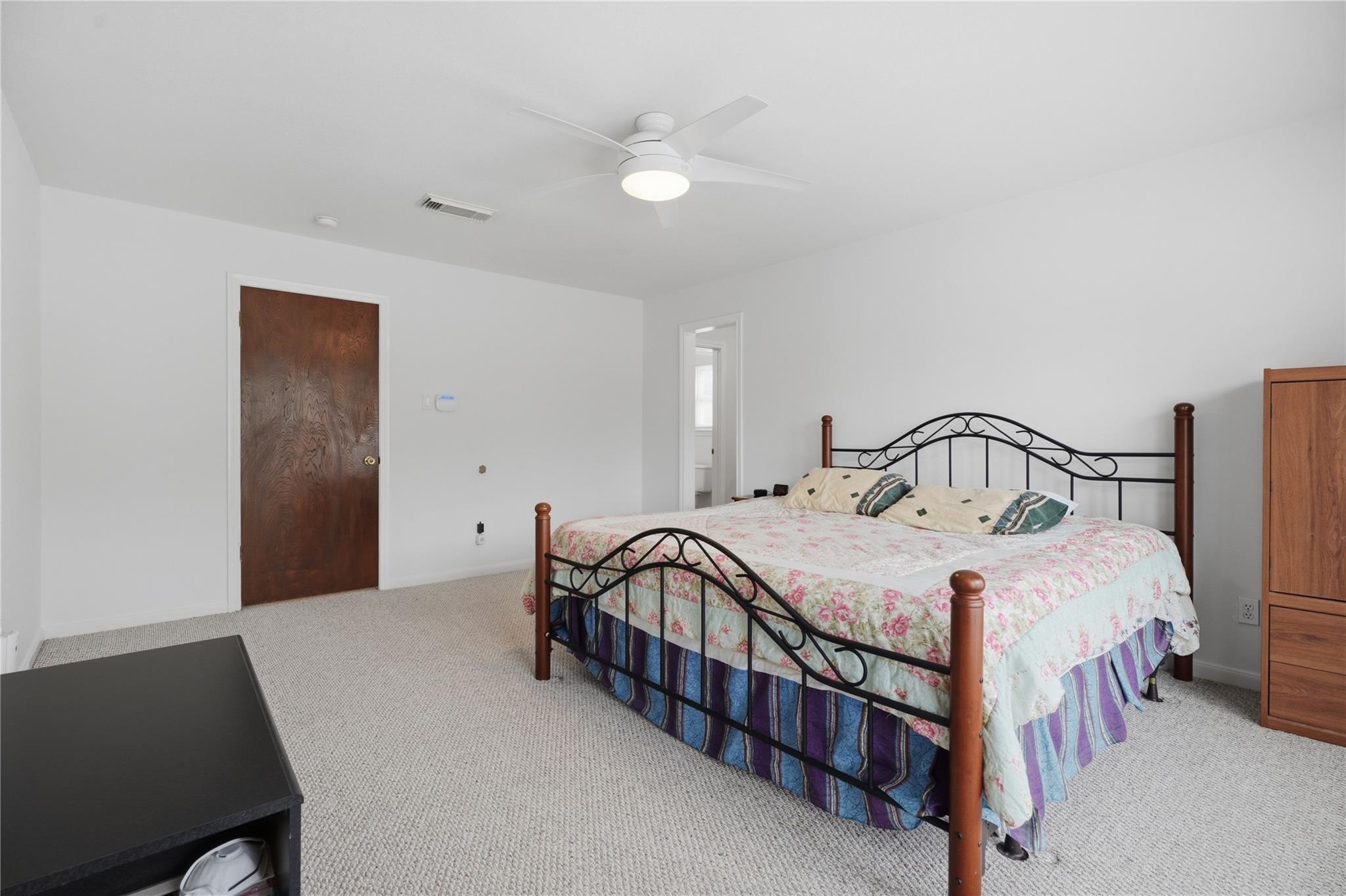 15319 Seahorse Drive