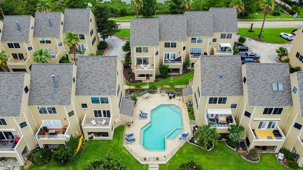 888 Davis Road