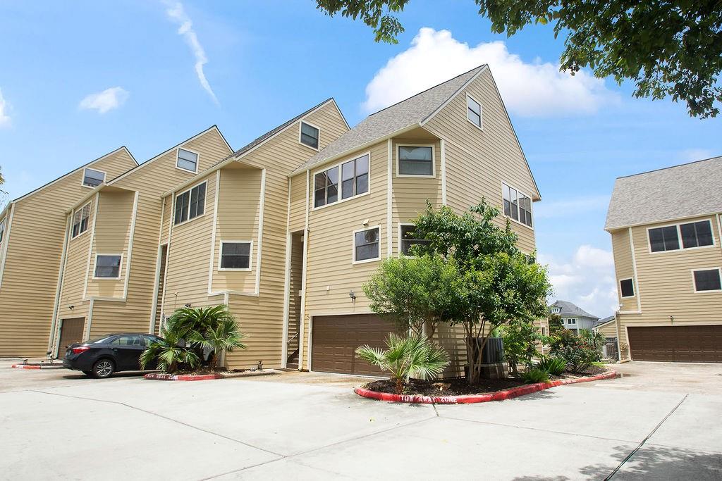 888 Davis Road