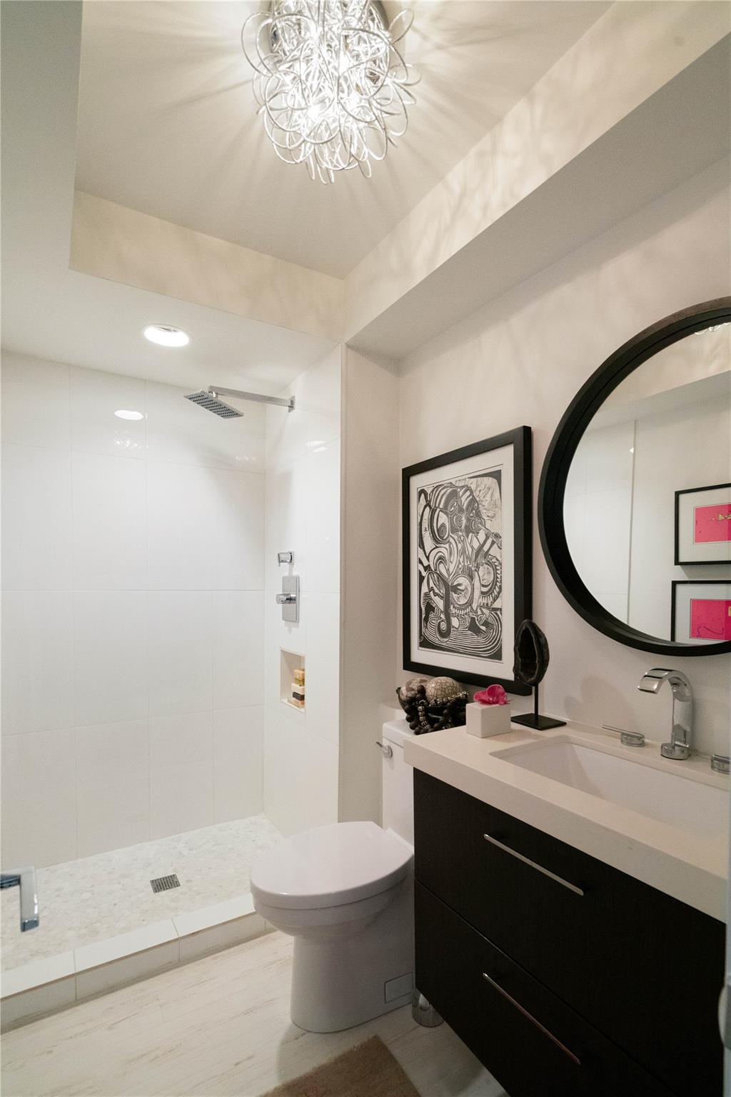 2818 Lighthouse Drive