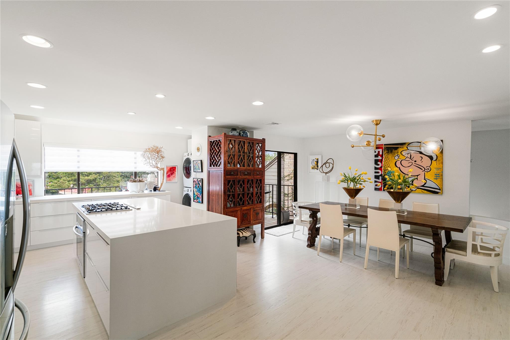 2818 Lighthouse Drive