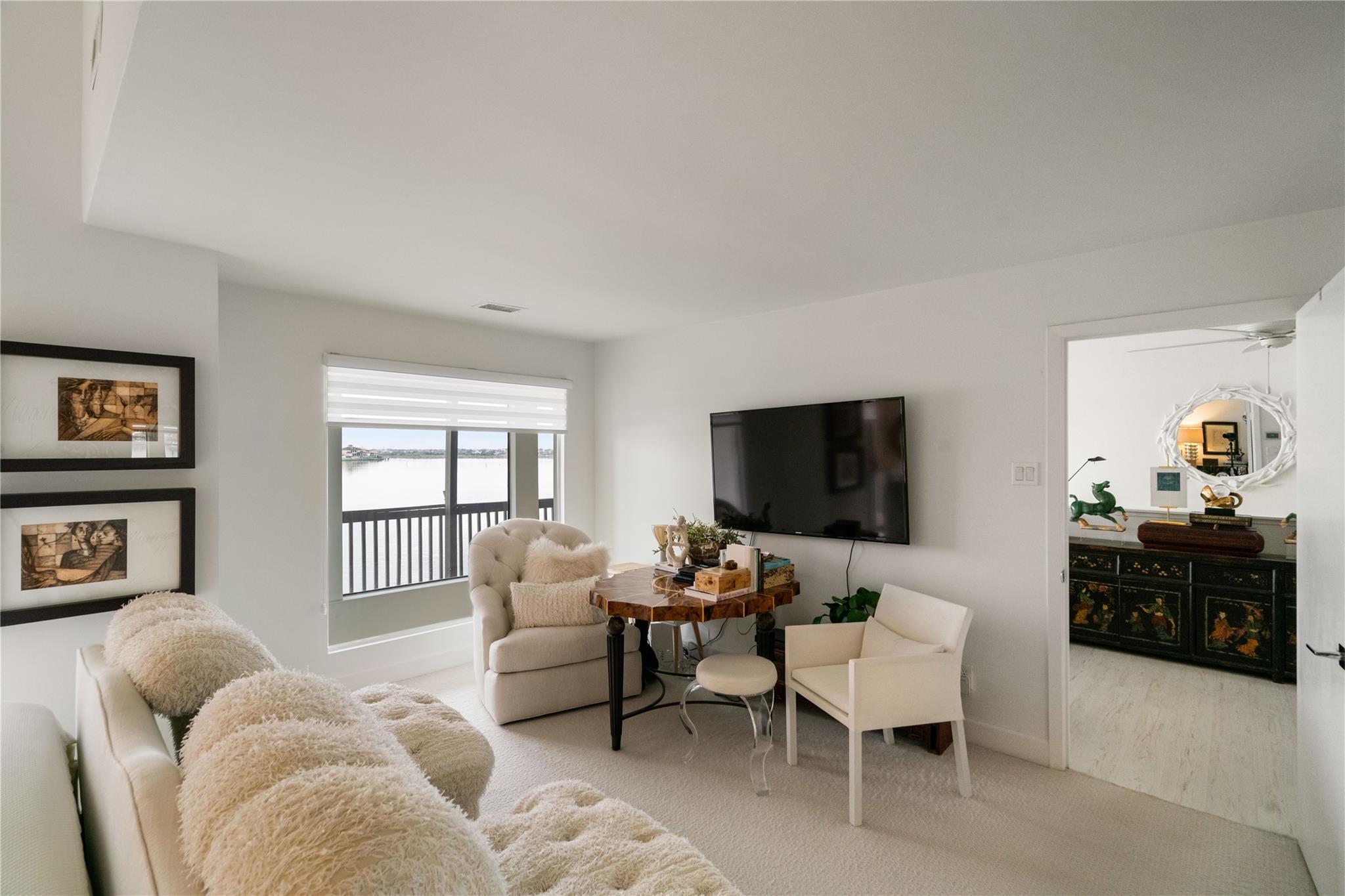 2818 Lighthouse Drive