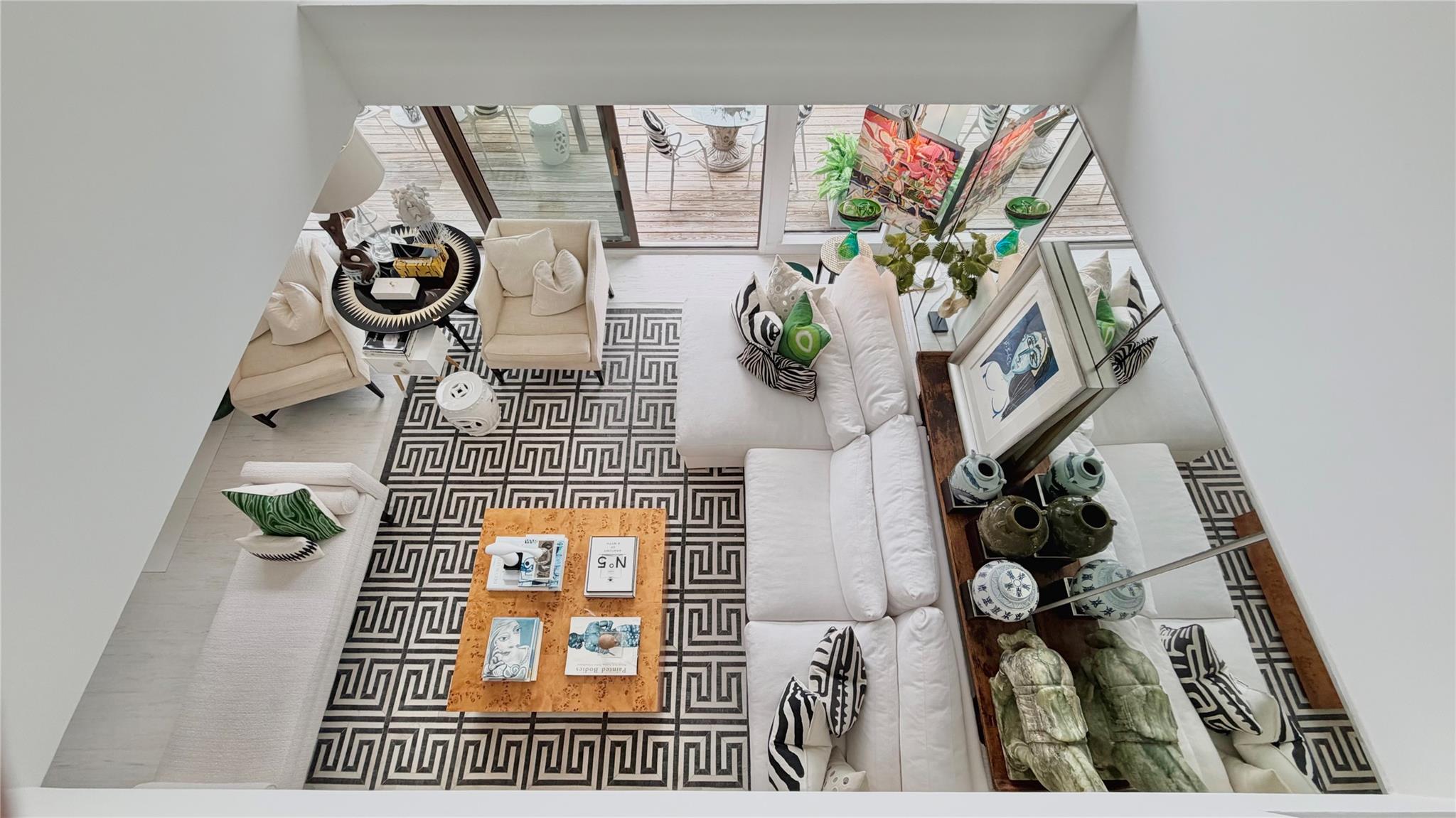 2818 Lighthouse Drive