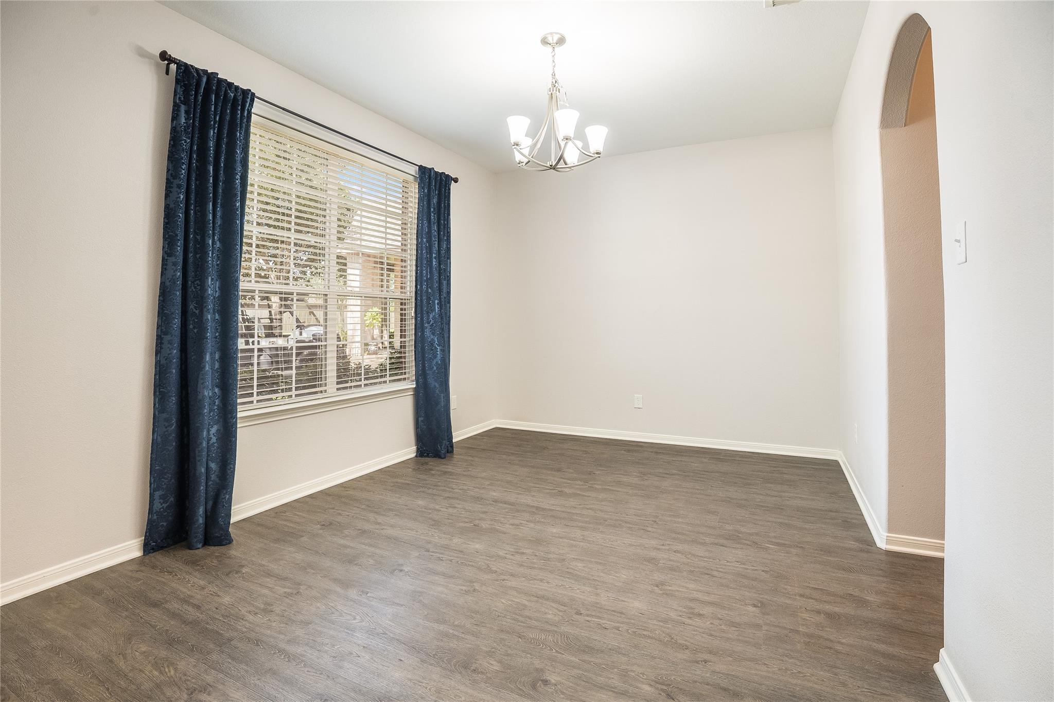 440 Magnolia Blossom