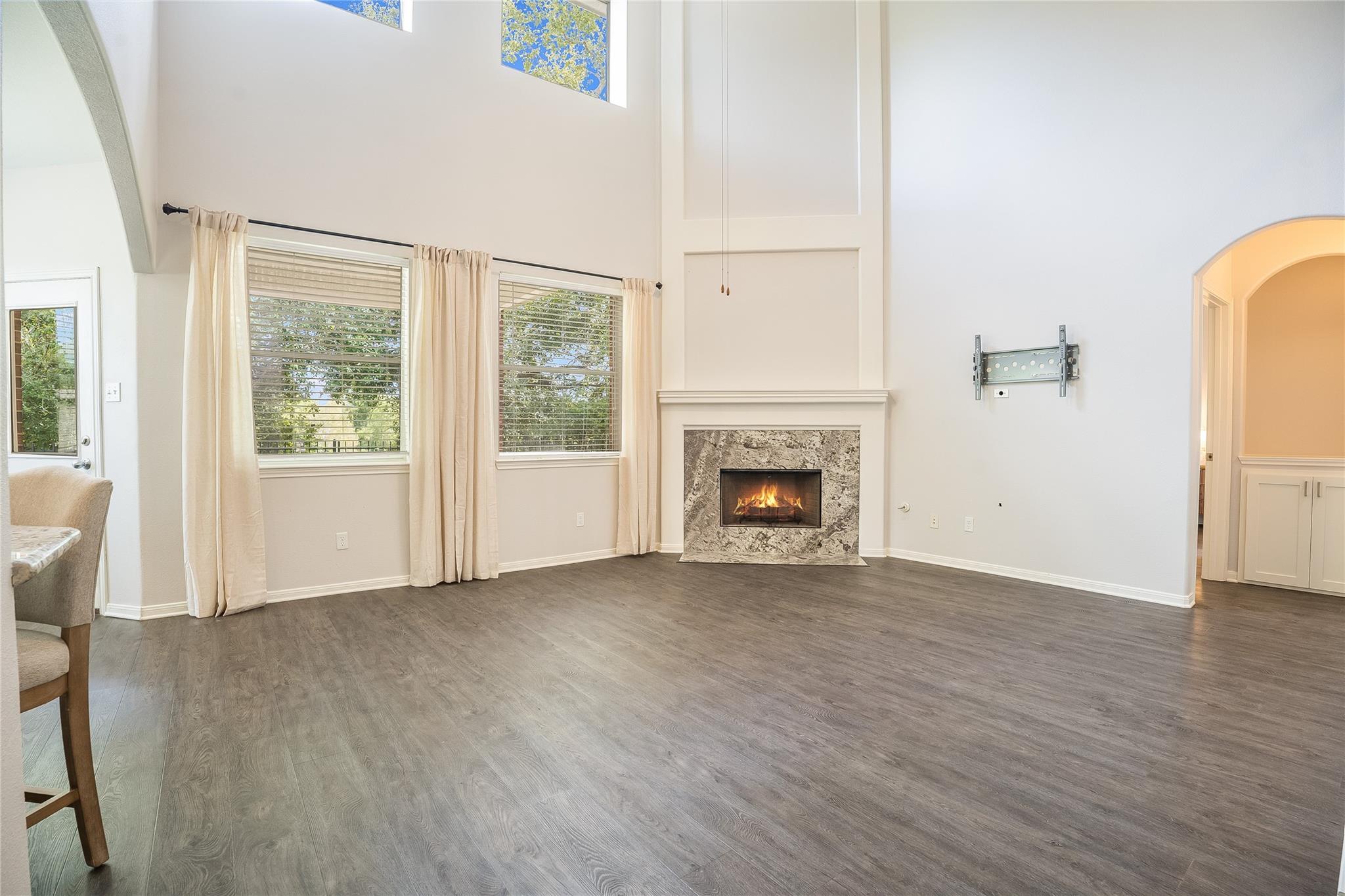 440 Magnolia Blossom