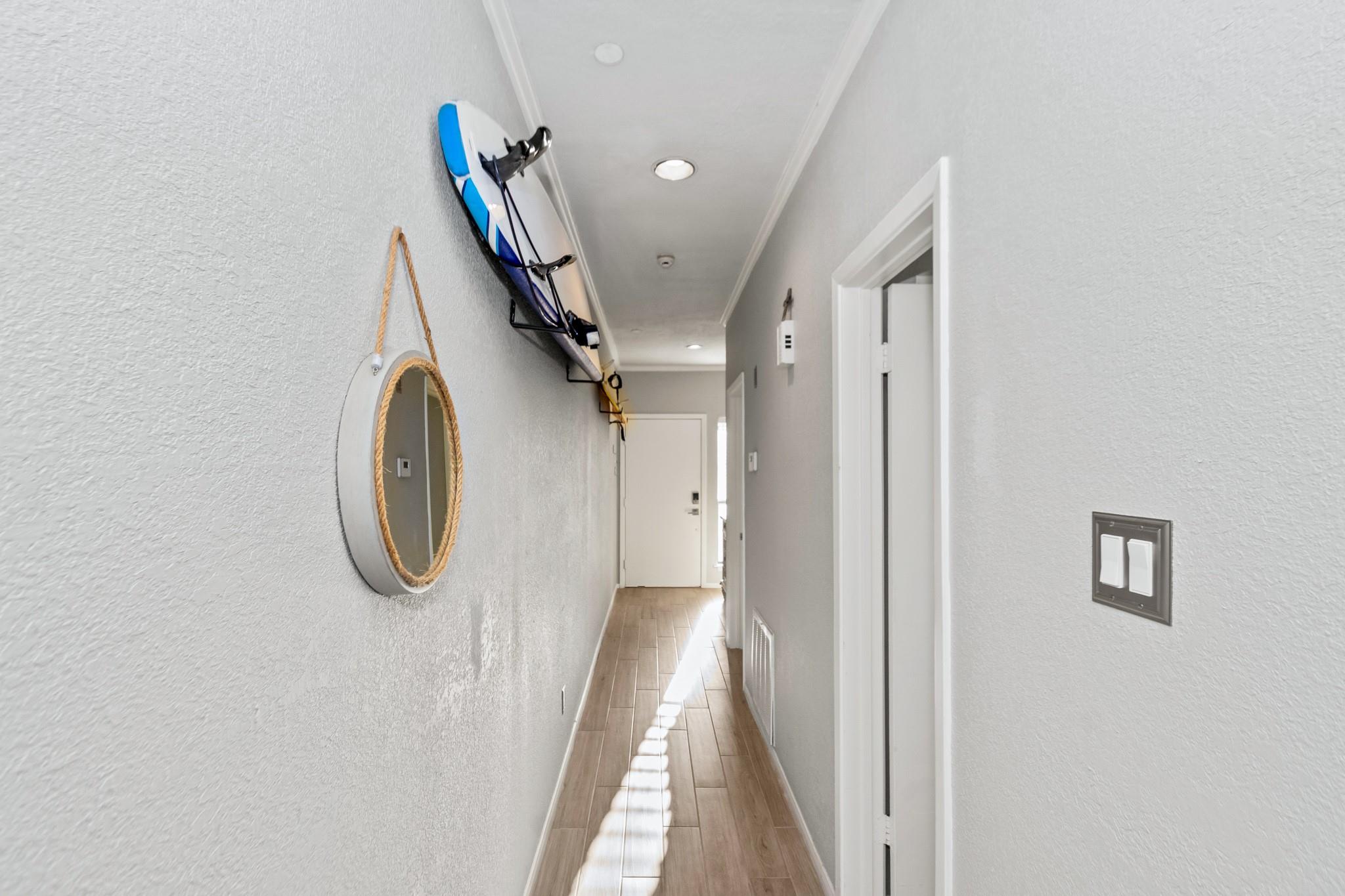 351 Lakeside Lane # 204