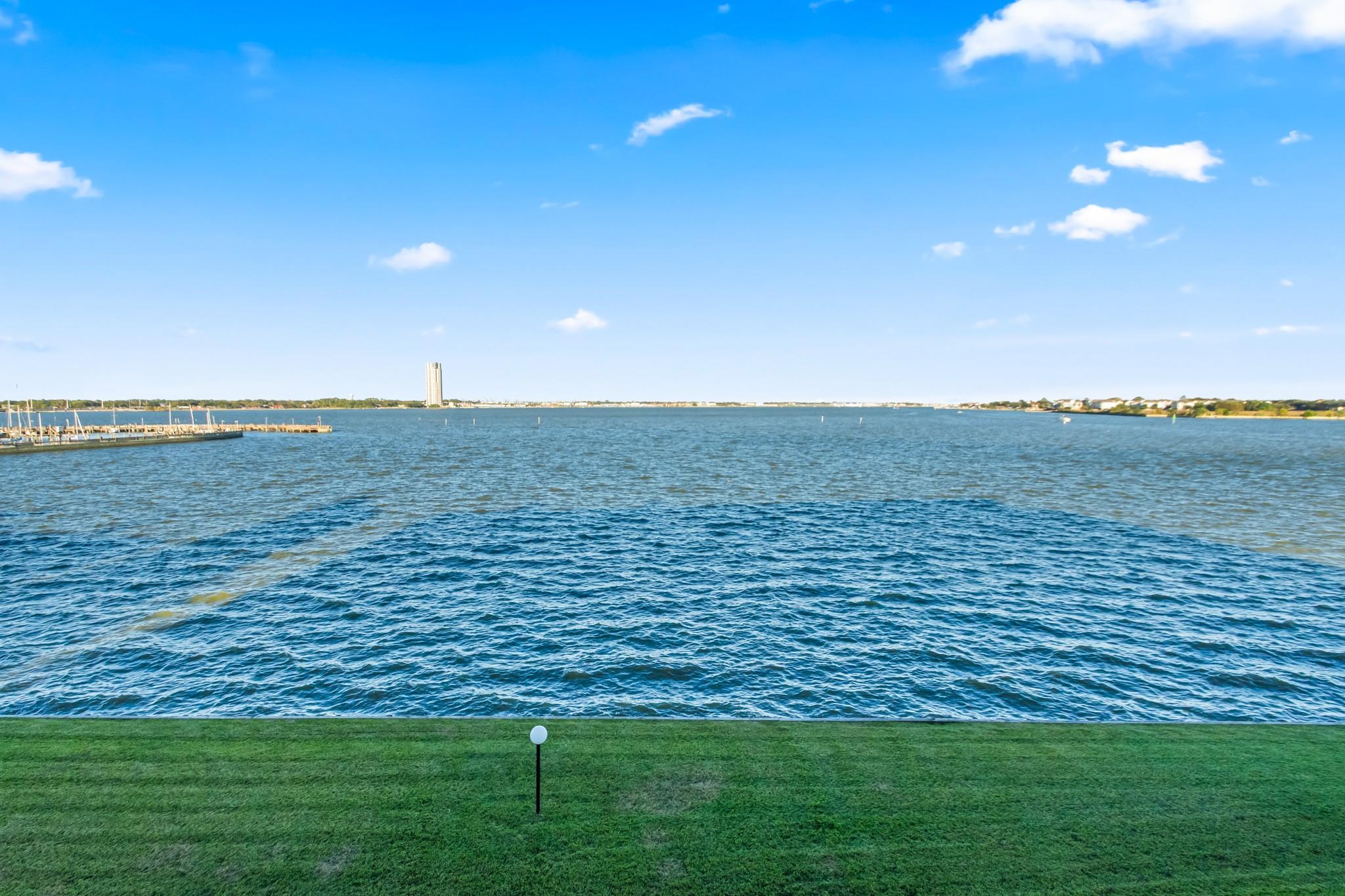 351 Lakeside Lane # 204