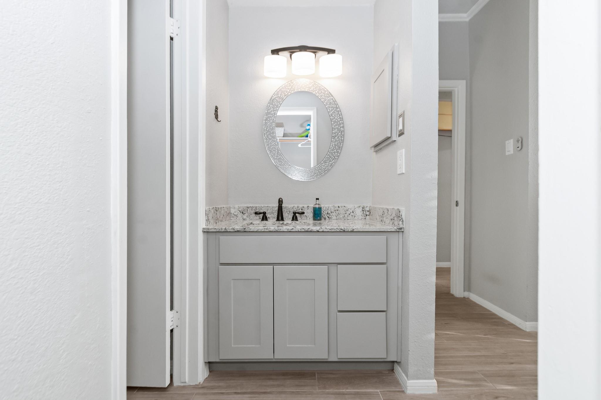 351 Lakeside Lane # 204