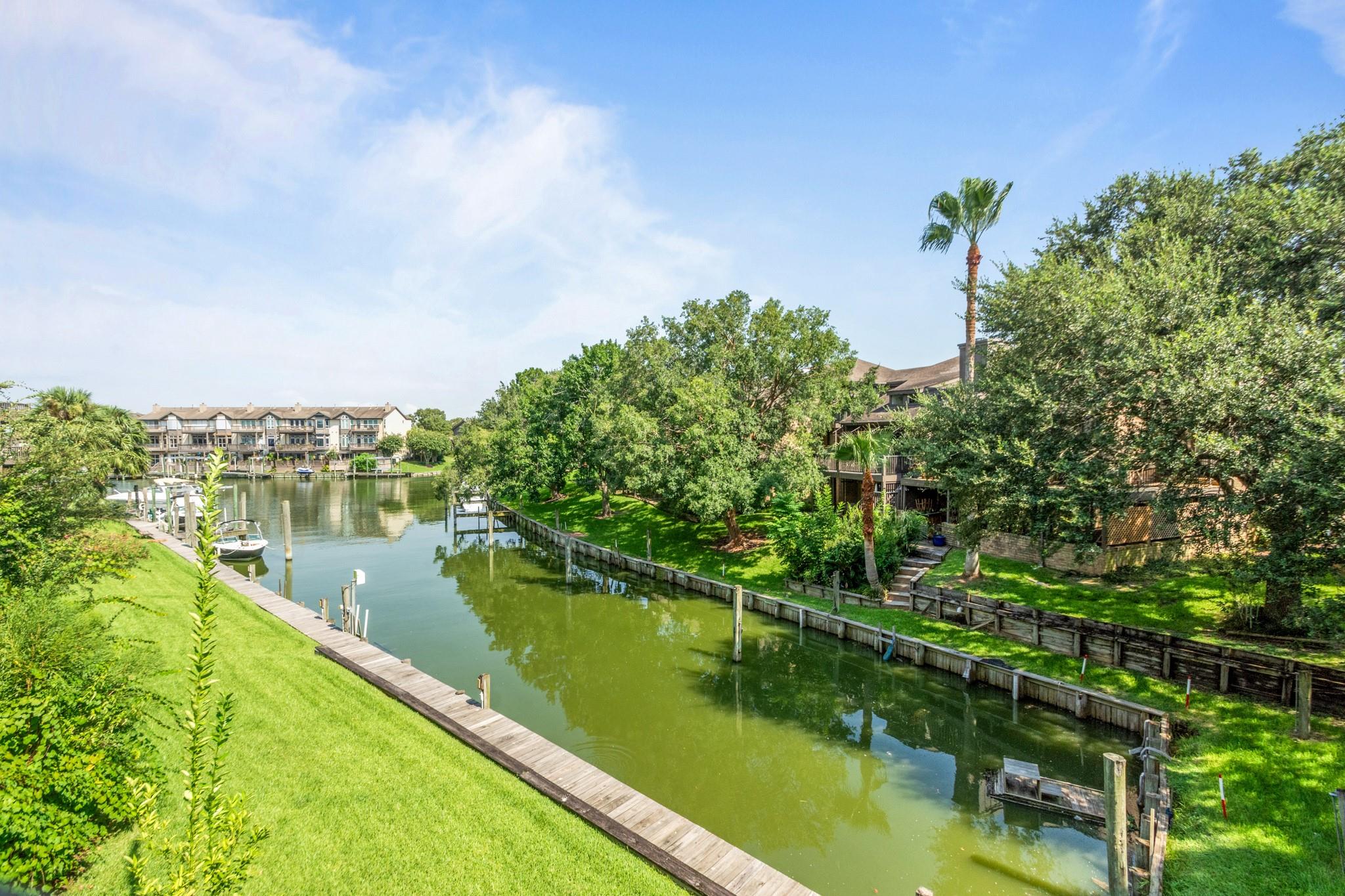 2729 Lighthouse Drive