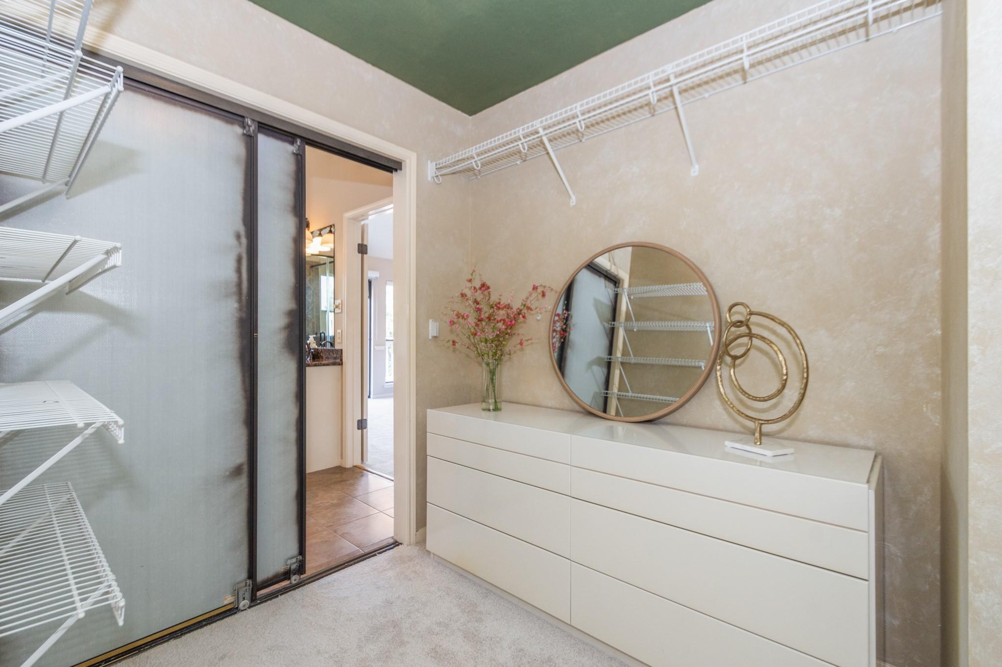 2729 Lighthouse Drive