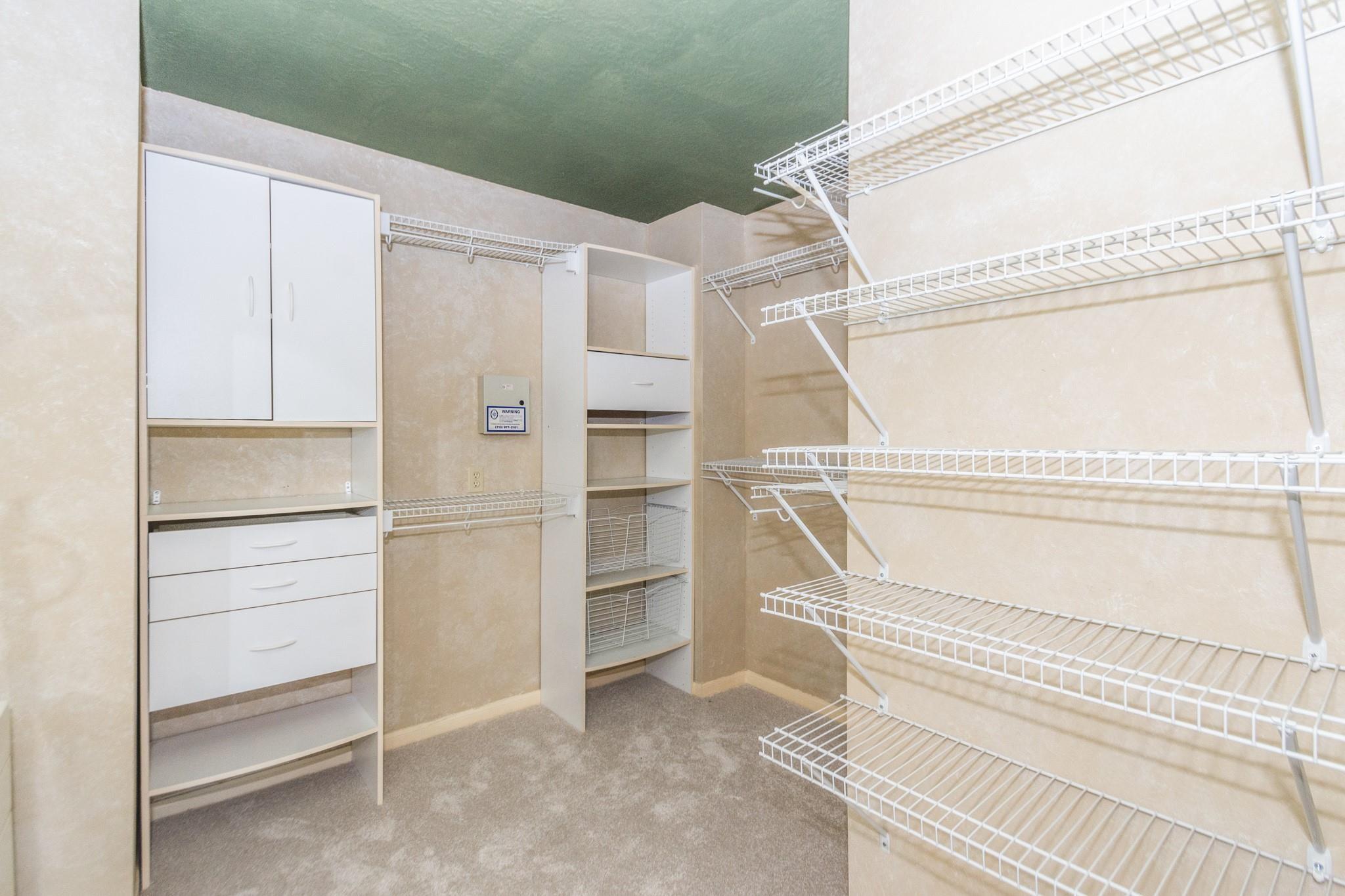 2729 Lighthouse Drive