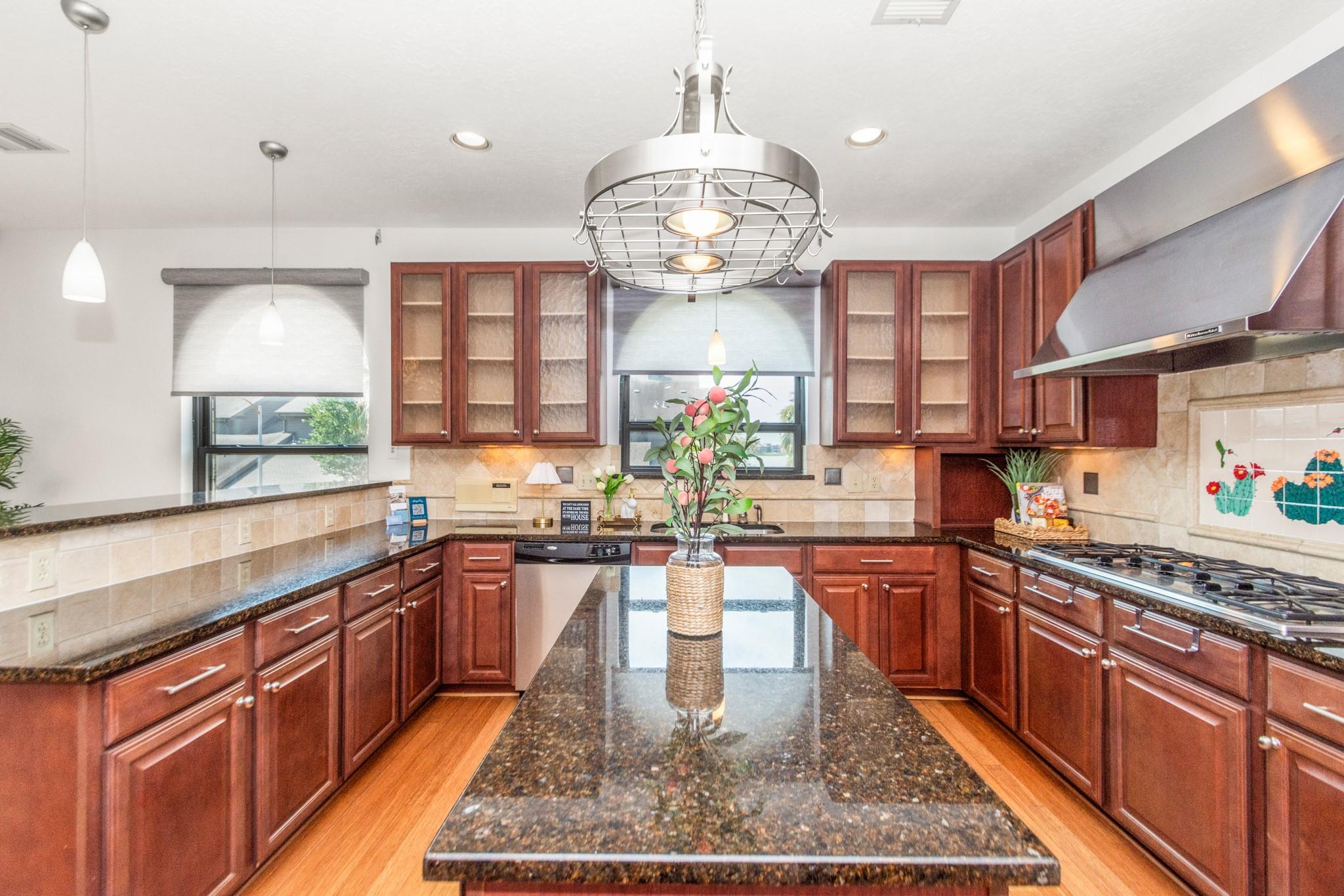 2729 Lighthouse Drive