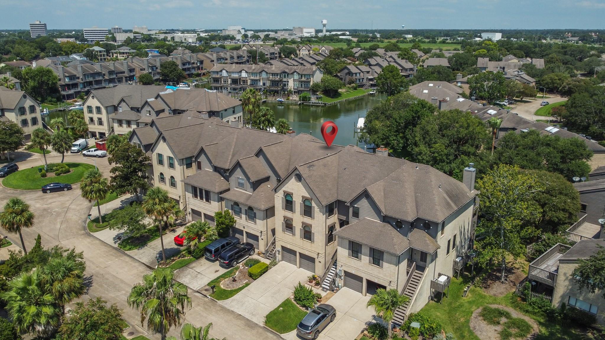 2729 Lighthouse Drive