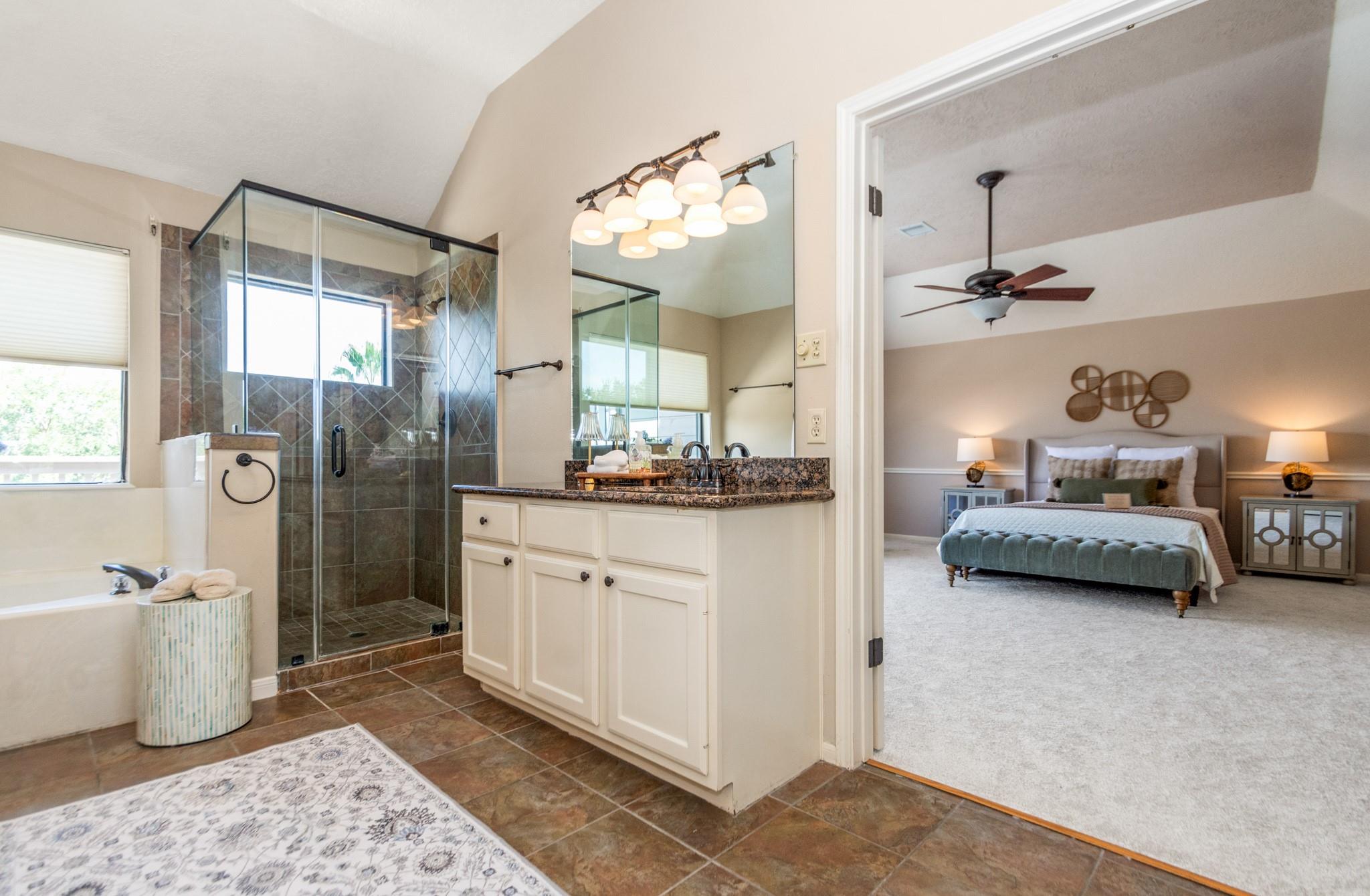 2729 Lighthouse Drive