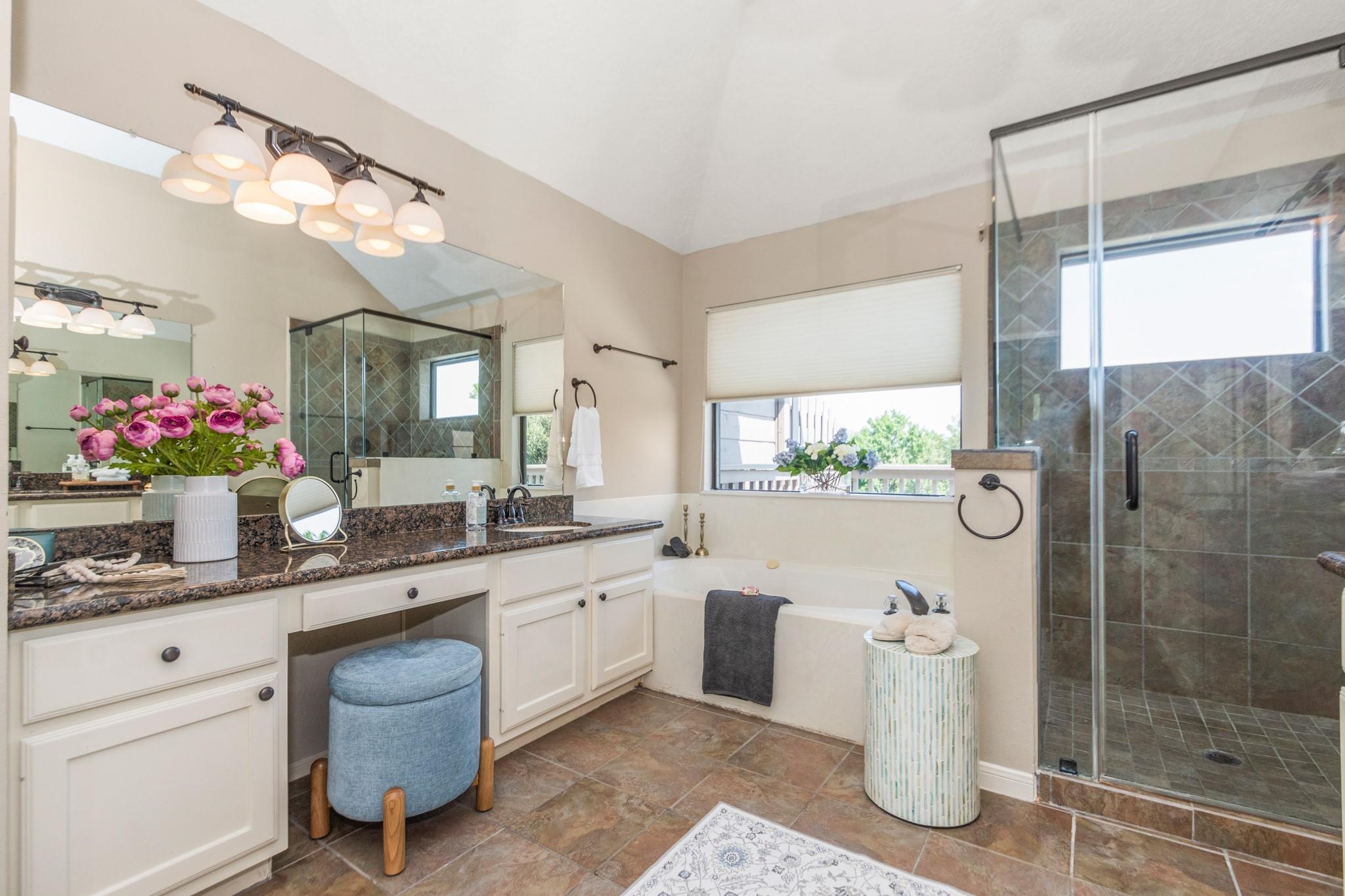 2729 Lighthouse Drive