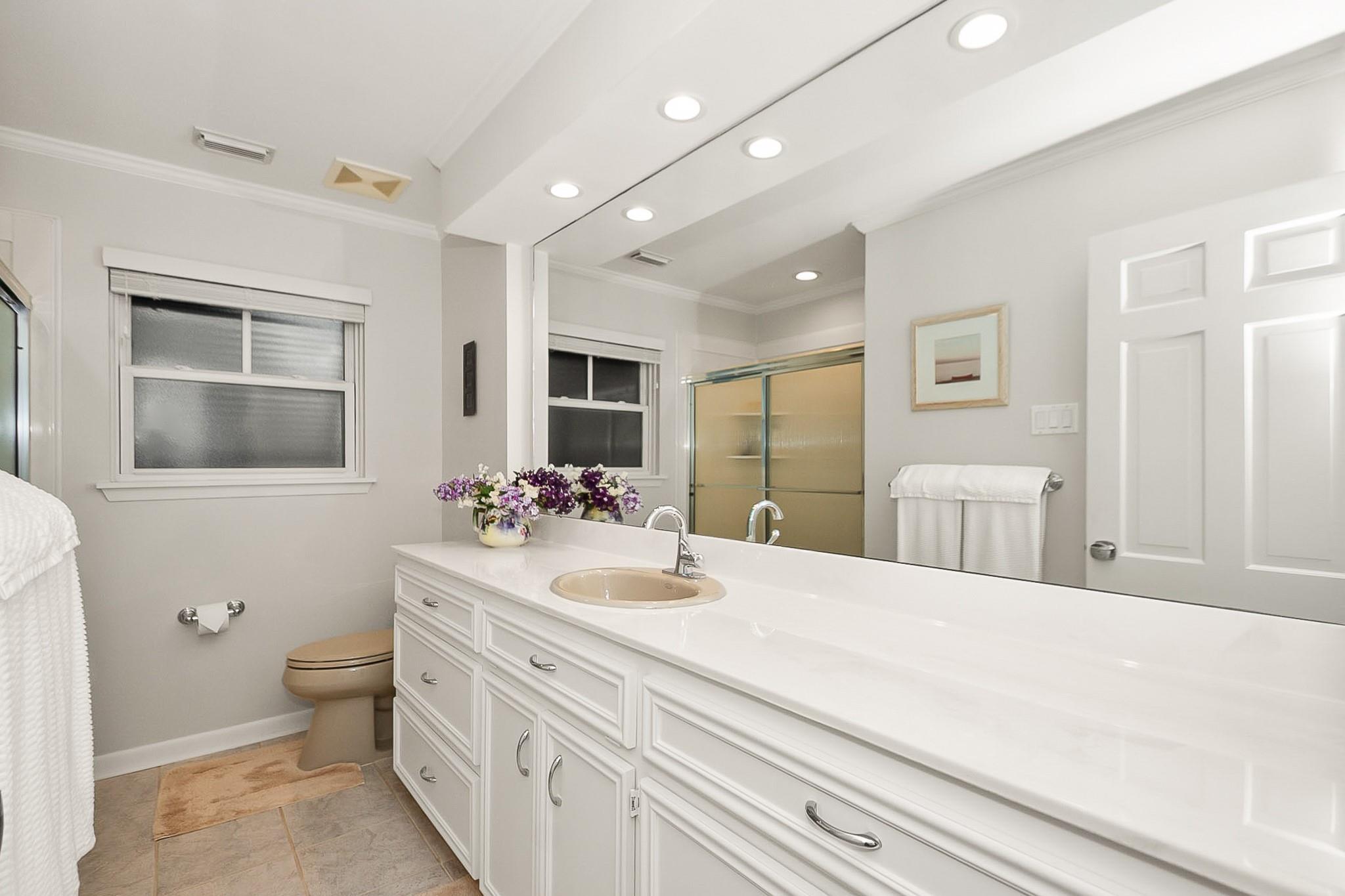 2503 Baycrest Drive