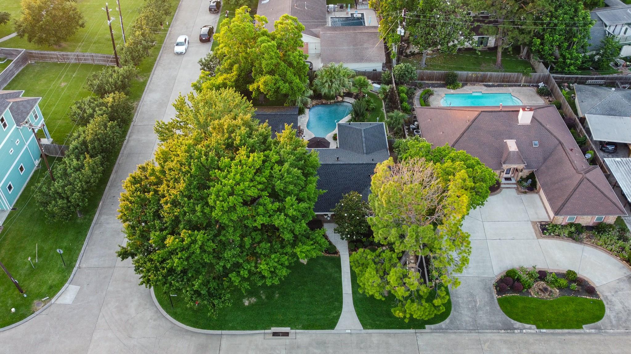 2503 Baycrest Drive