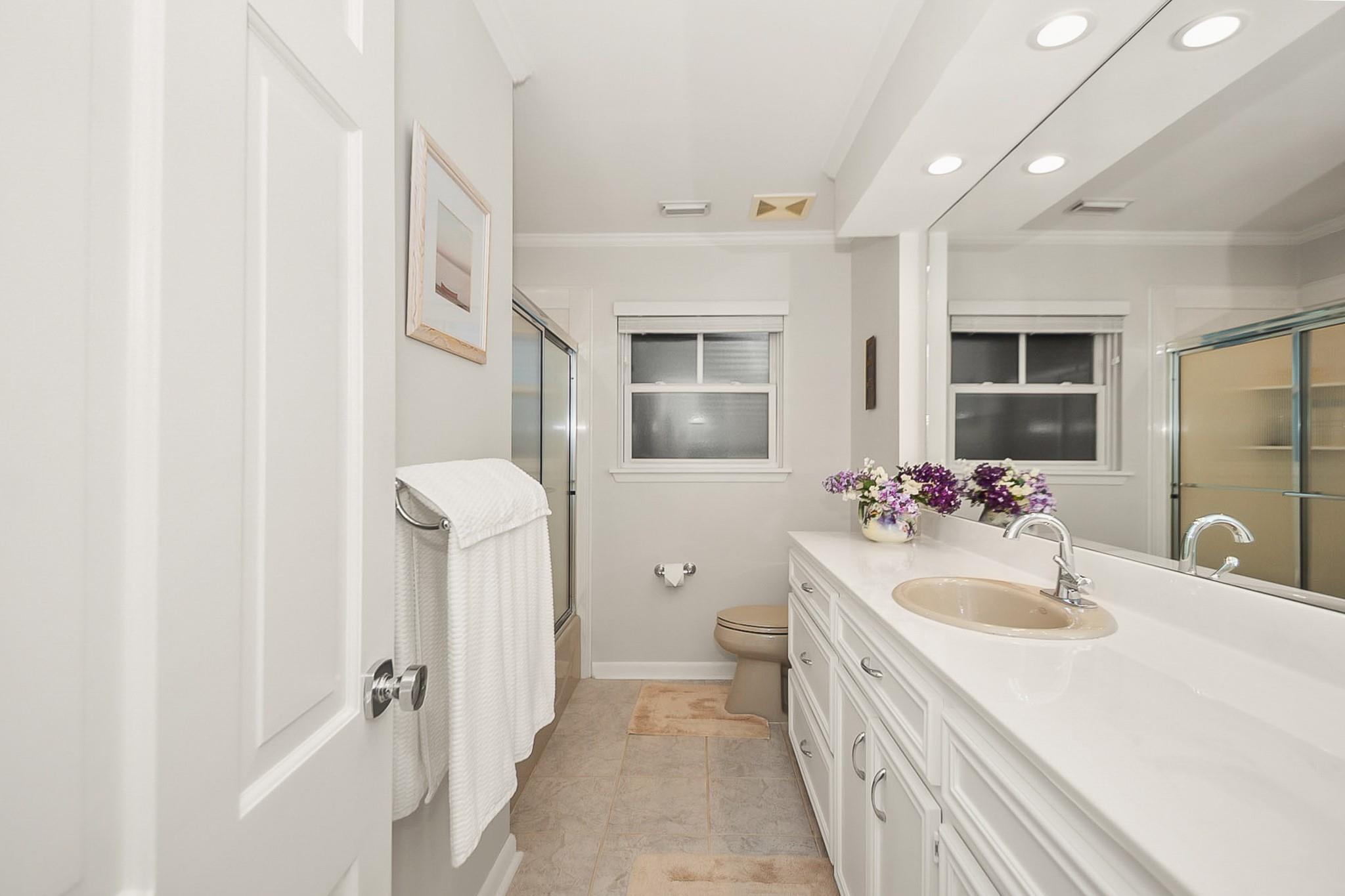 2503 Baycrest Drive