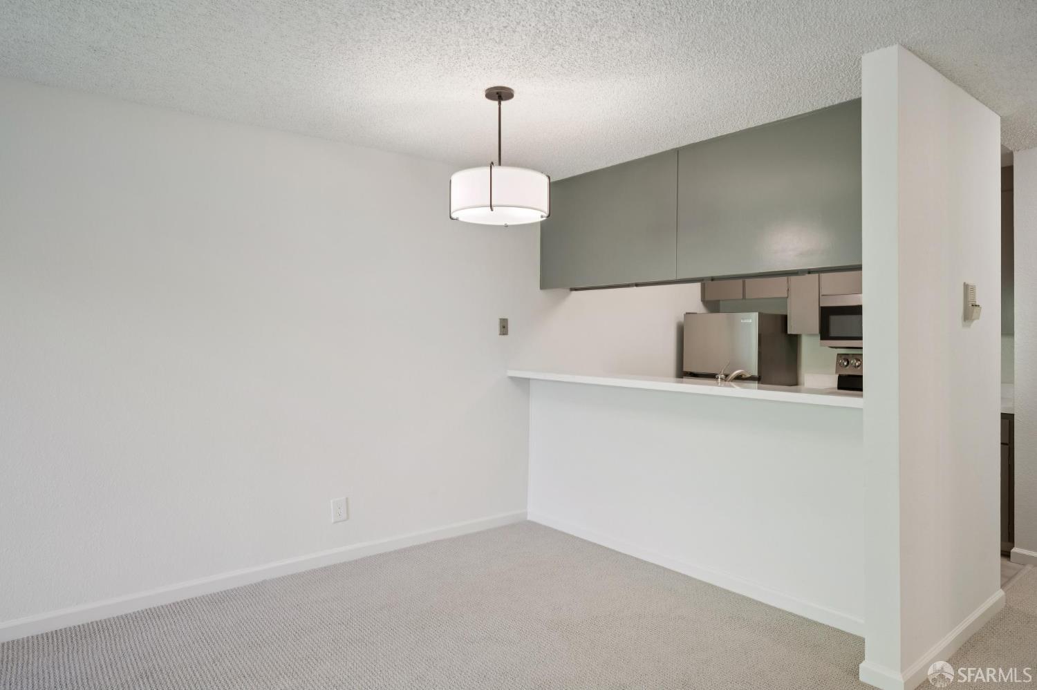 5206 Shelter Creek Lane