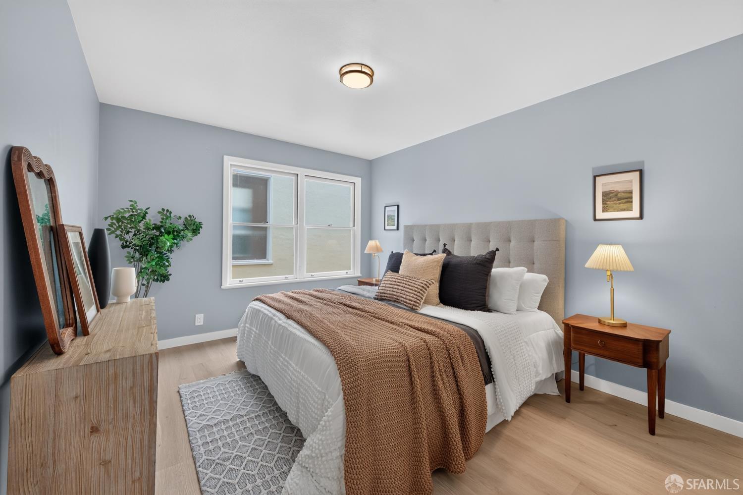 1260 Clay Street # 302