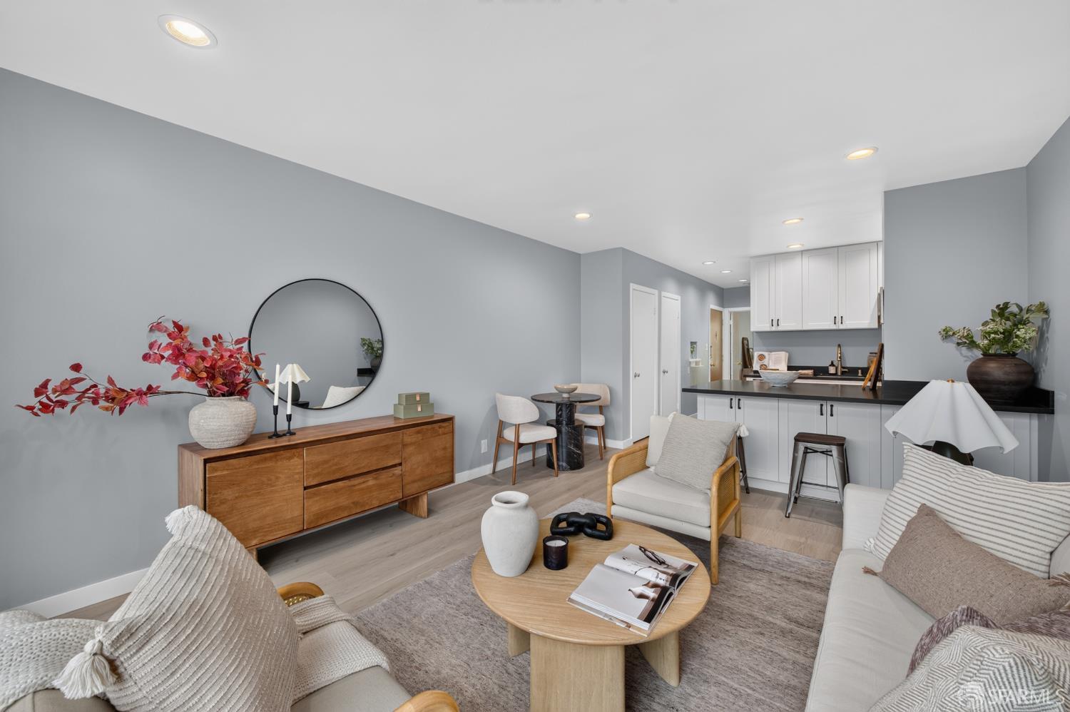 1260 Clay Street # 302