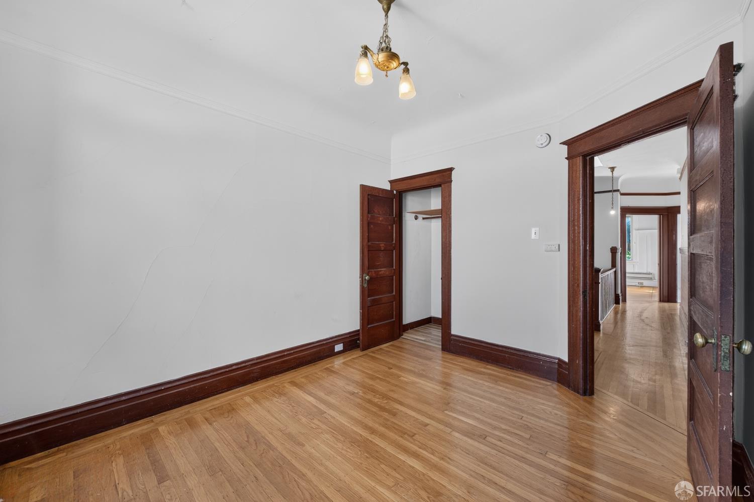 5-7 Winter Place