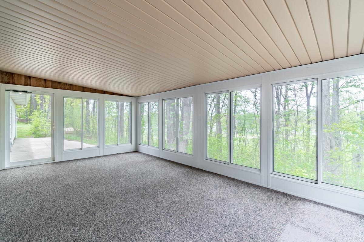 120 W Bellefontaine Road