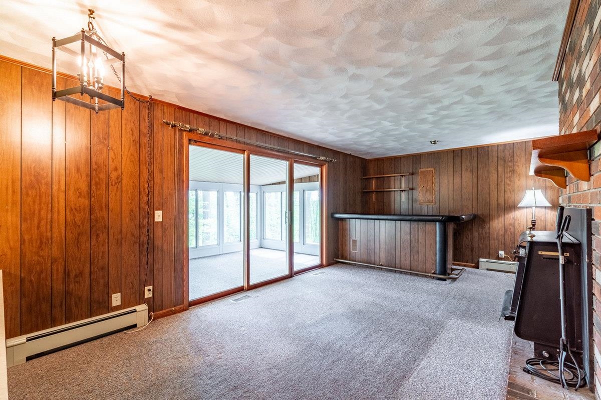 120 W Bellefontaine Road