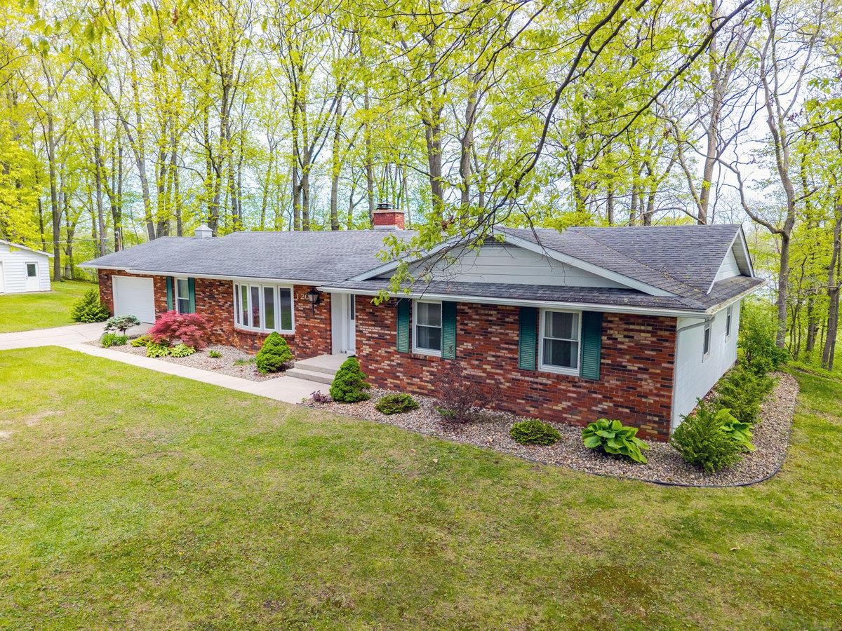 120 W Bellefontaine Road