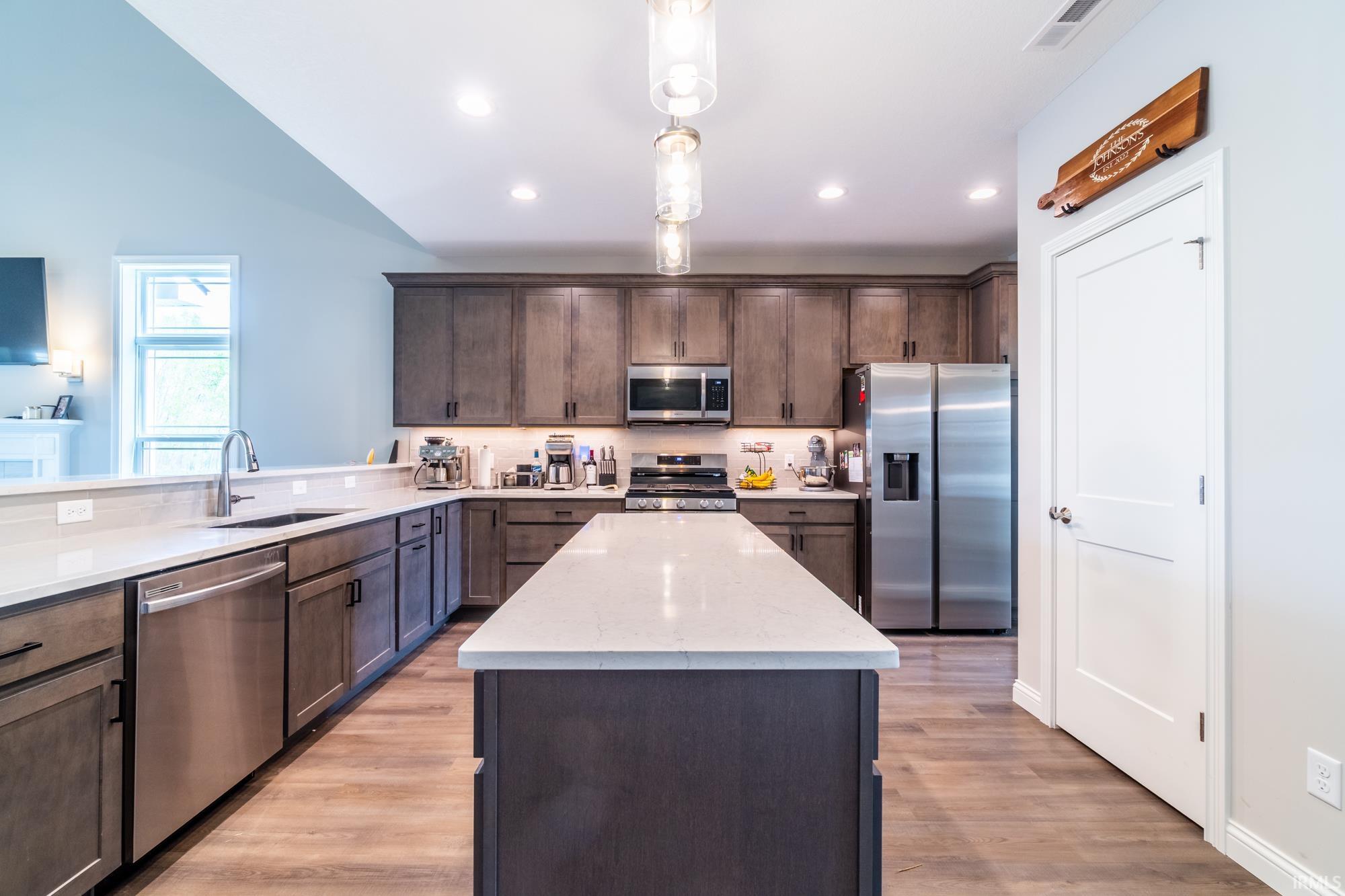 1472 Pyke Grove Pass