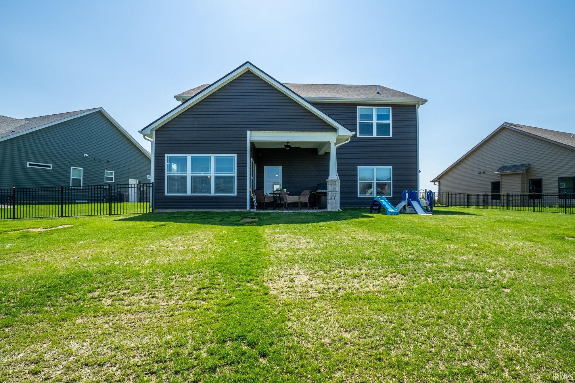 1472 Pyke Grove Pass