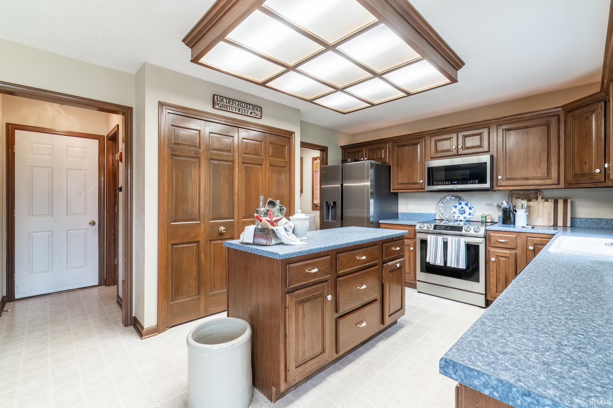 15329 Laurel Ridge Place