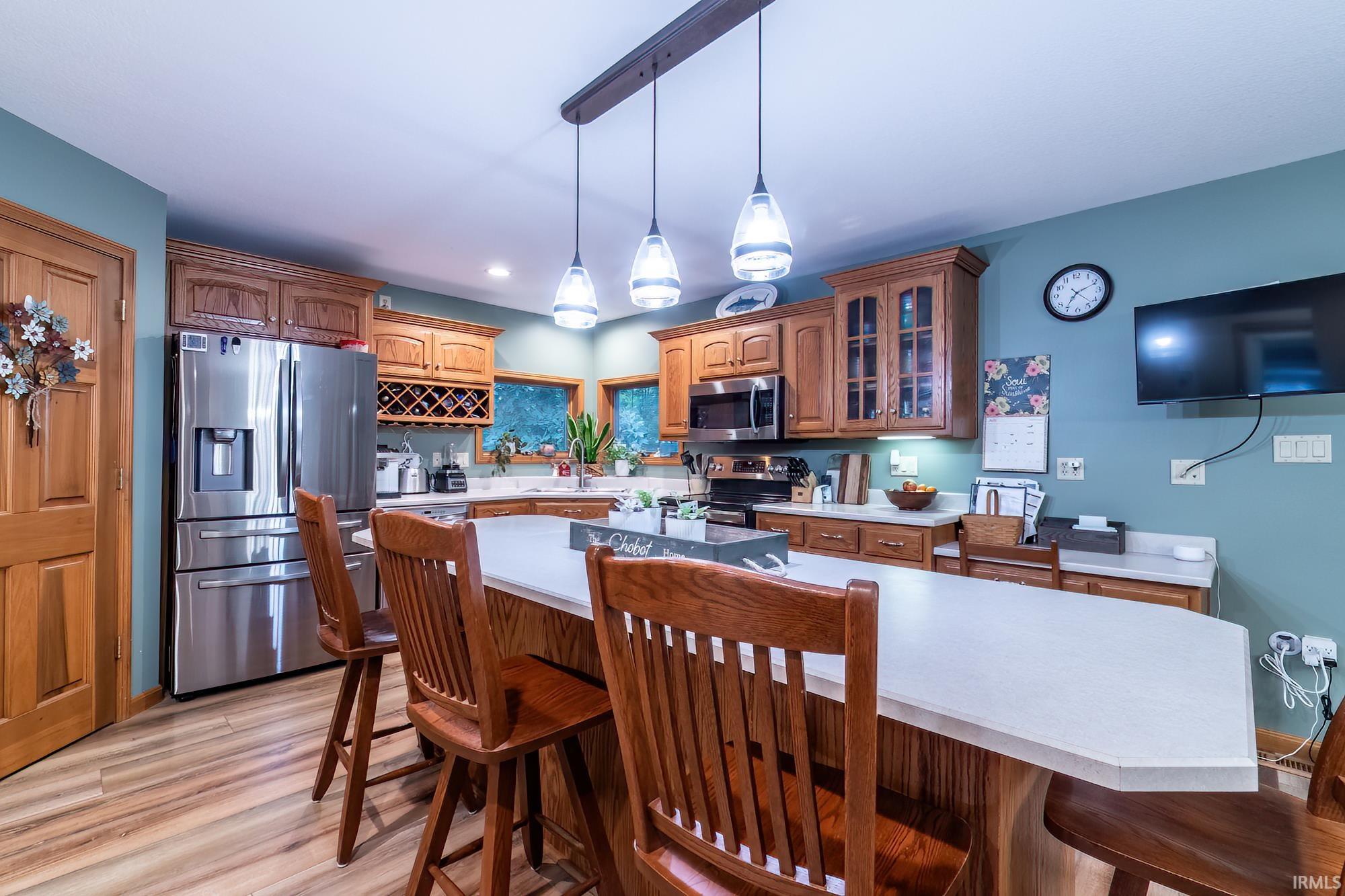 1325 E Greenbriar Drive