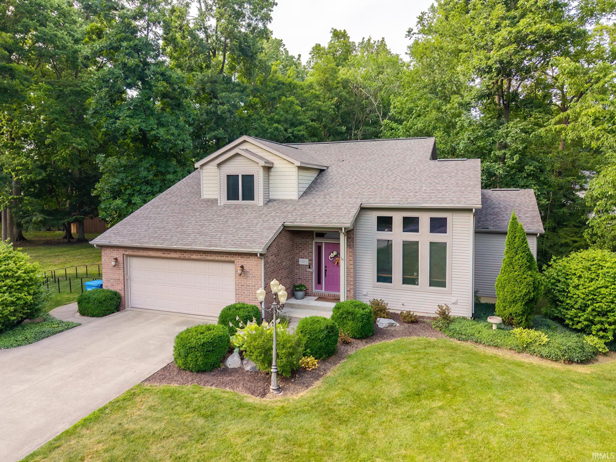 1325 E Greenbriar Drive