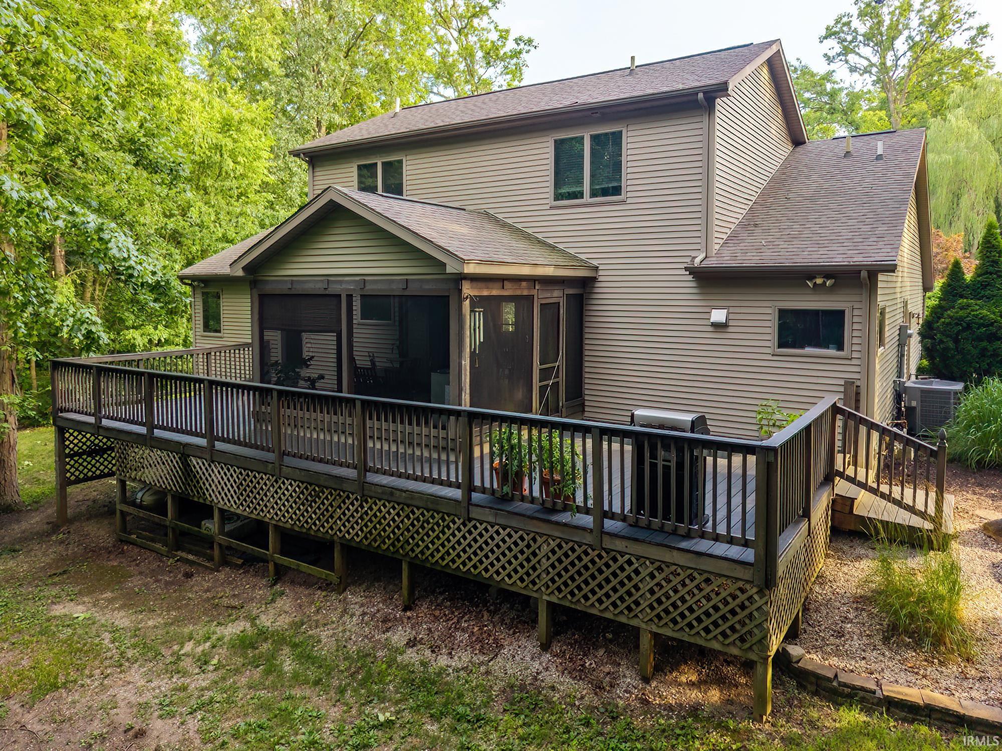 1325 E Greenbriar Drive