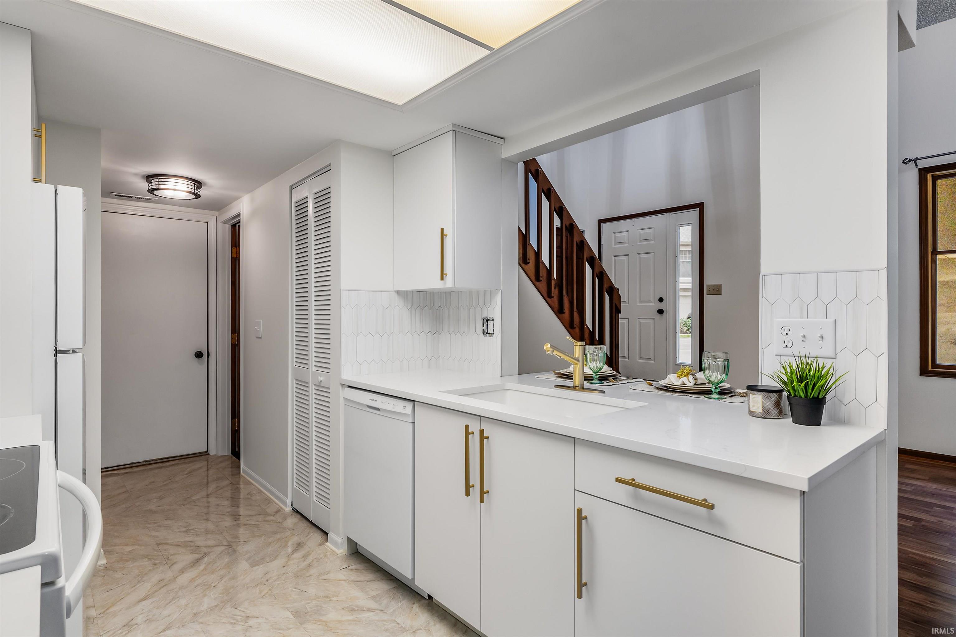 4225 Crofton Court