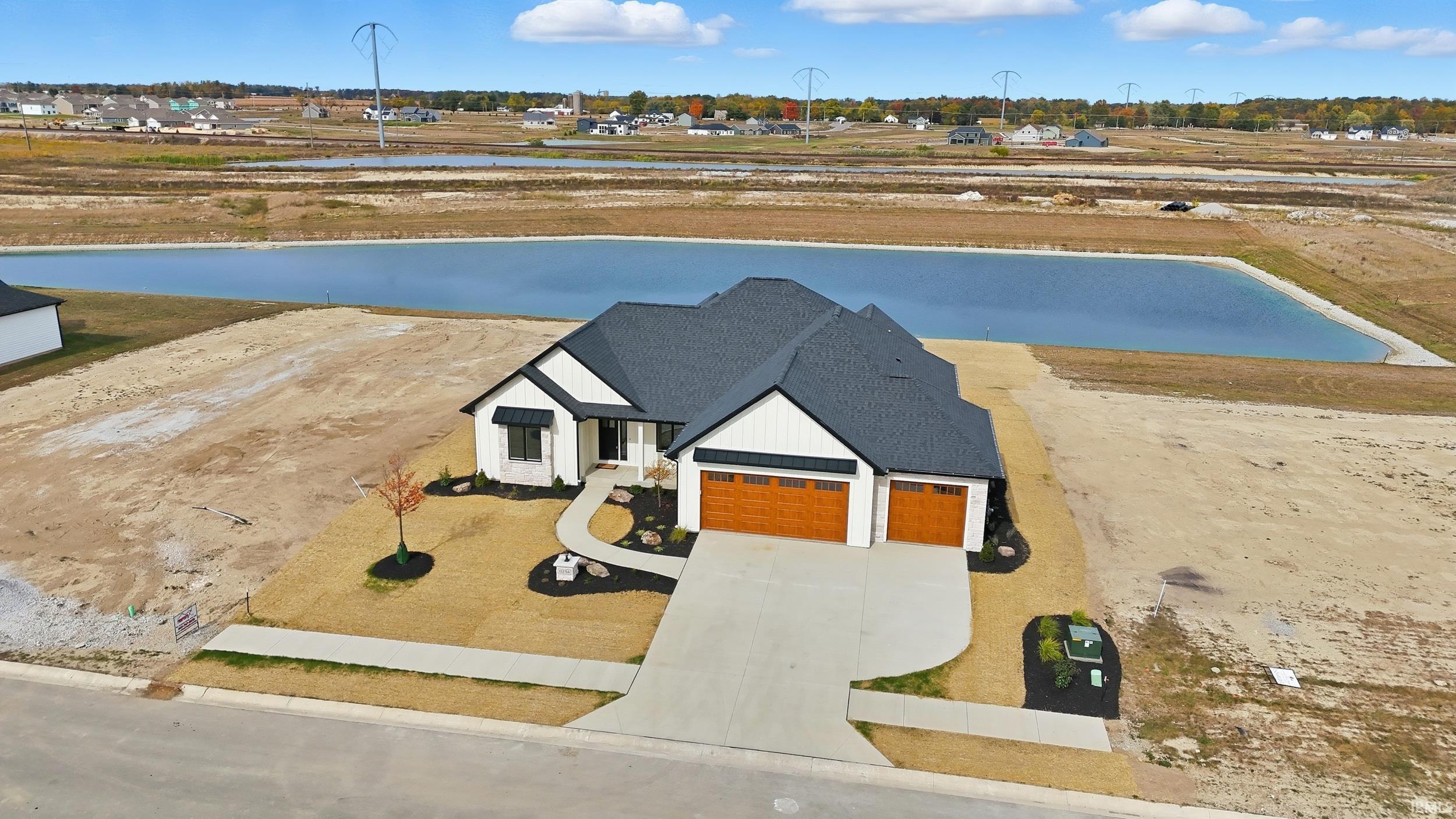 11256 Kola Crossover