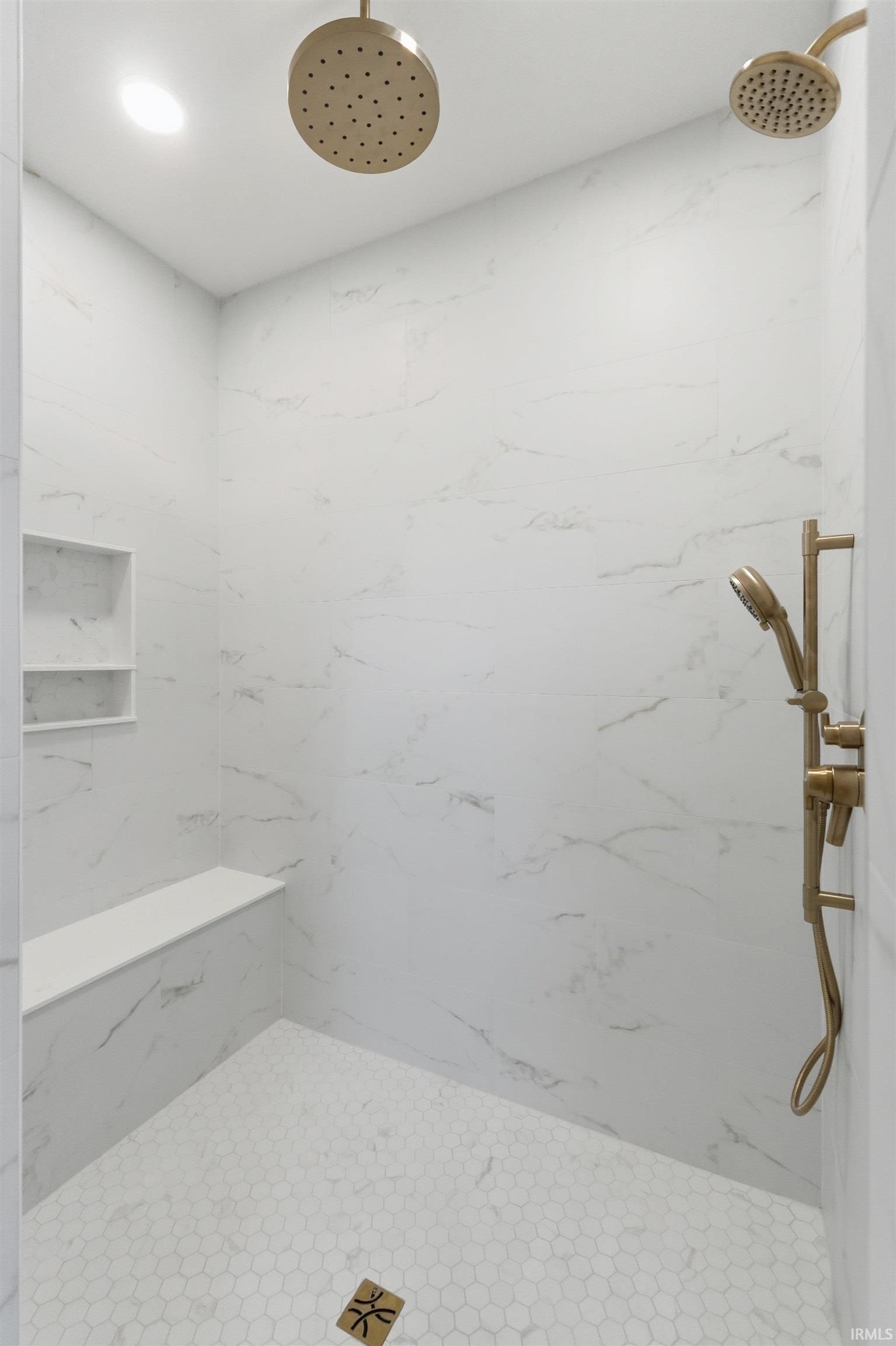 11256 Kola Crossover