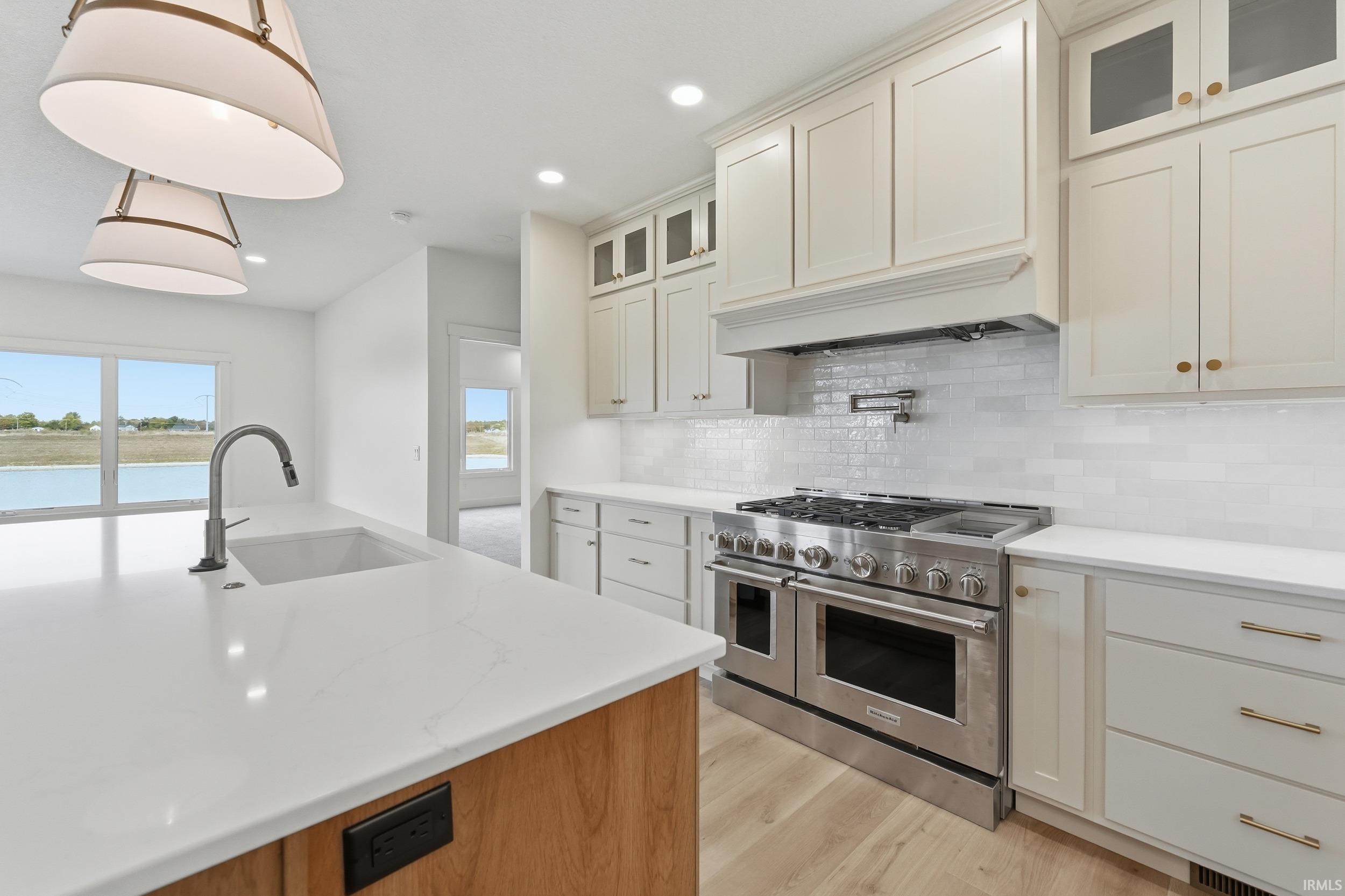 11256 Kola Crossover