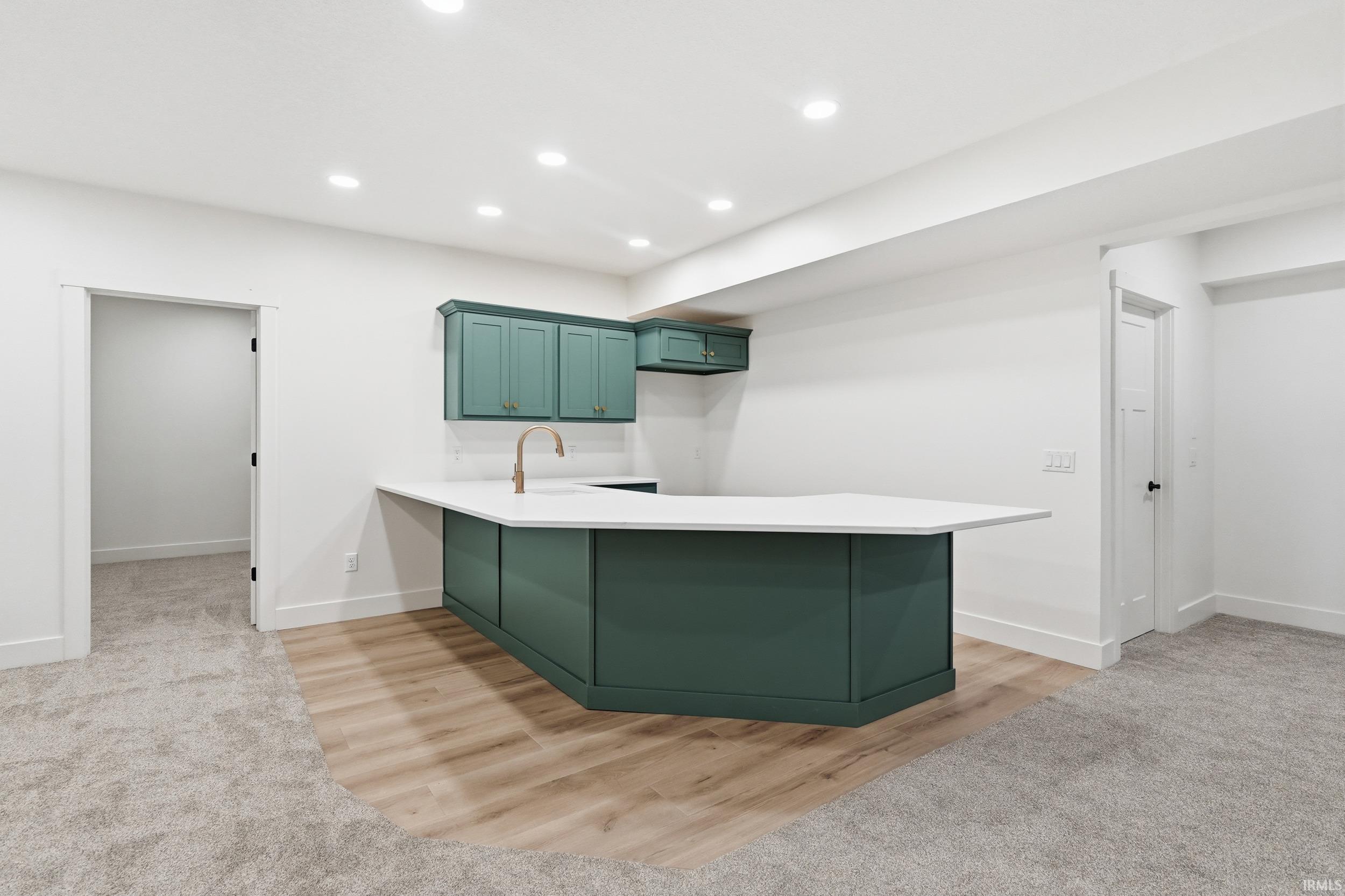 11256 Kola Crossover