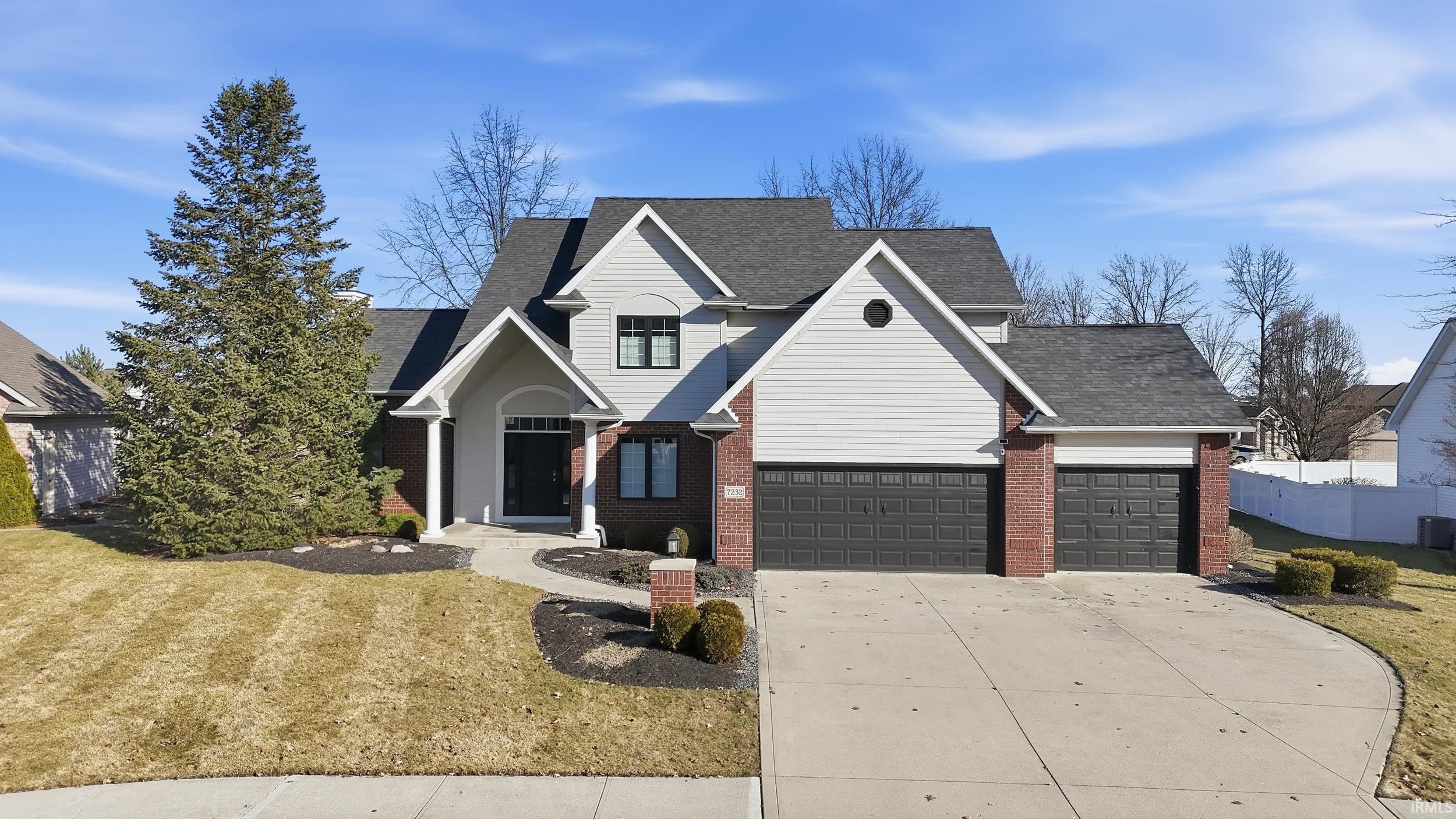 7232 Hawksnest Trail