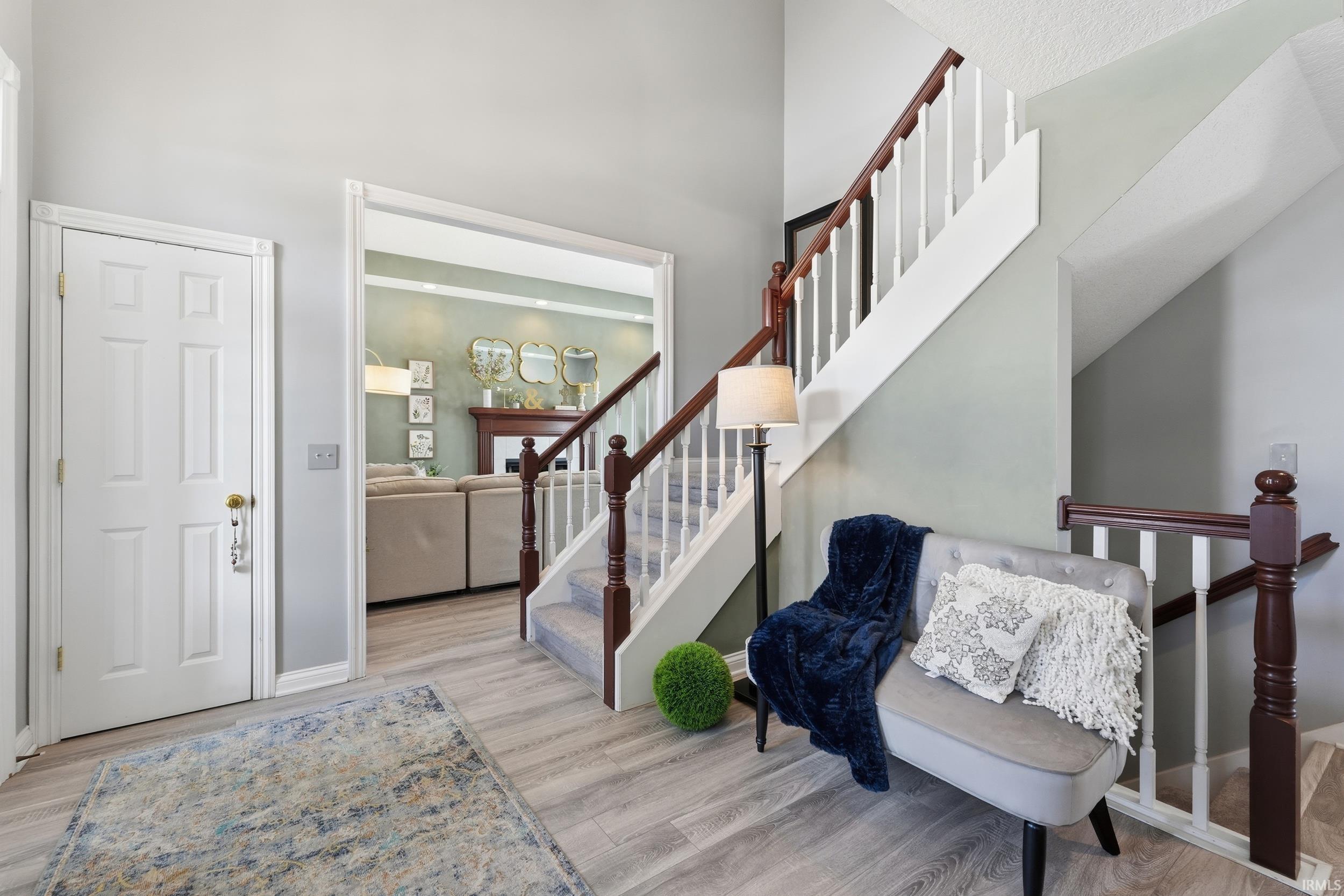 7232 Hawksnest Trail
