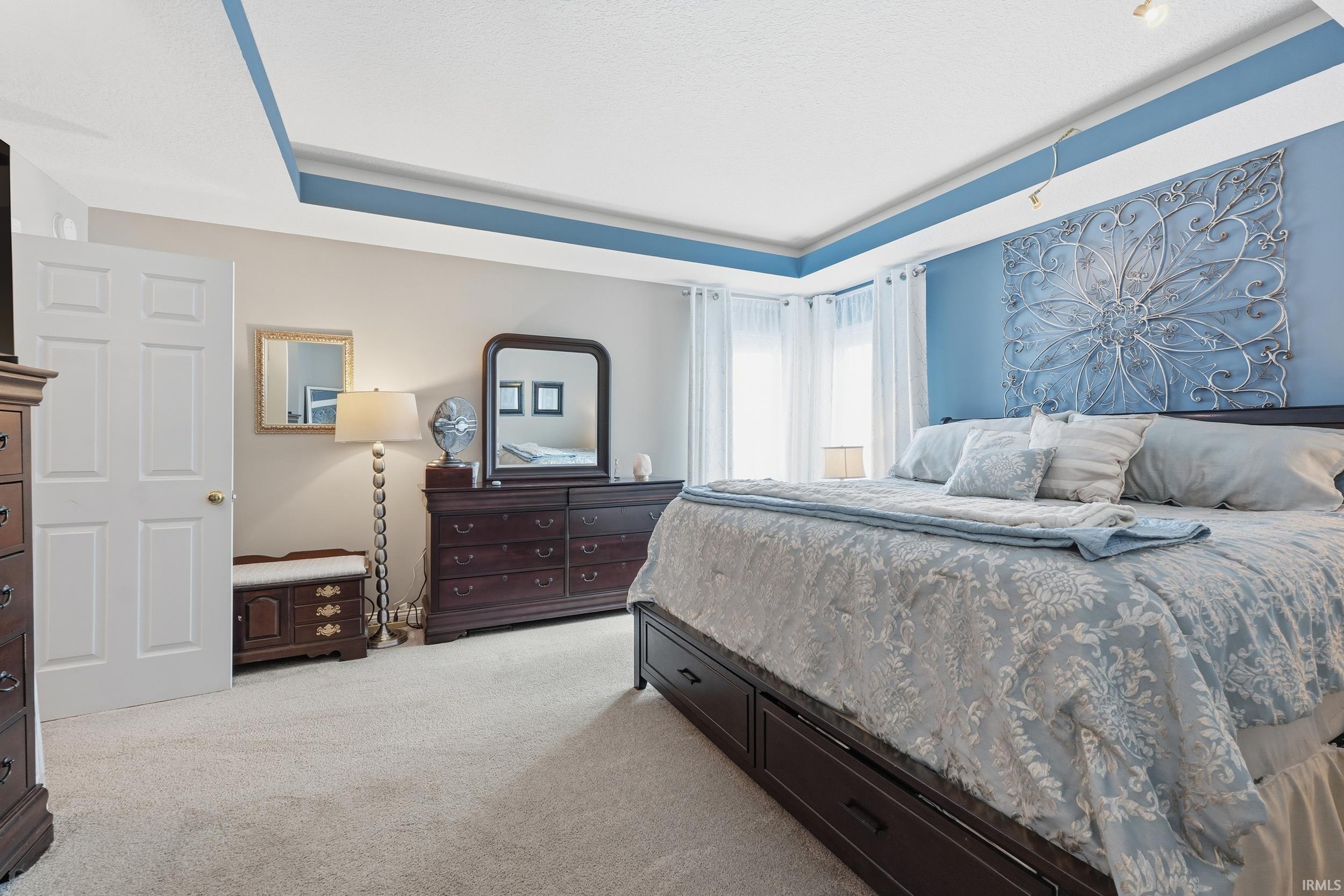 7232 Hawksnest Trail